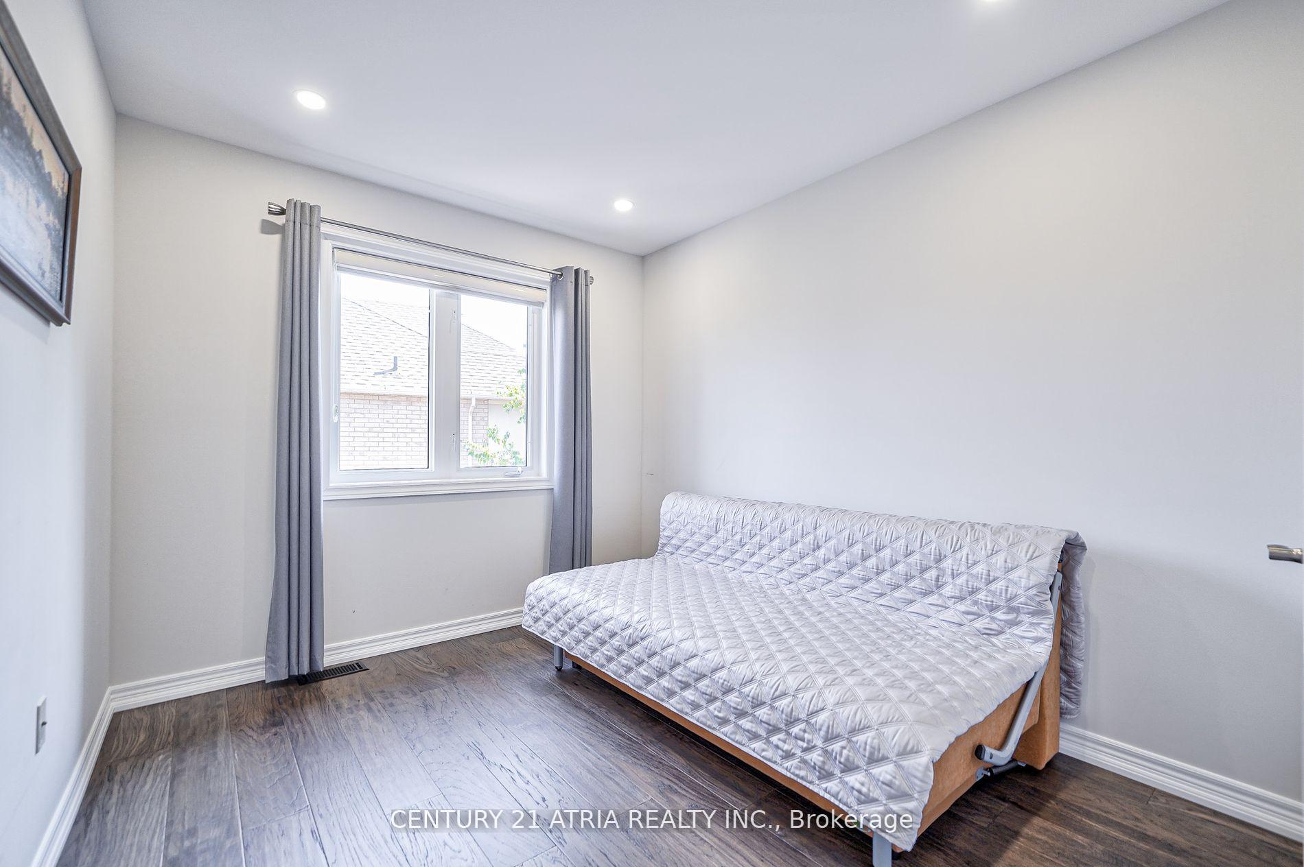 Photo 32 of 25 Gauguin Avenue, Vaughan, Patterson — HOMEH