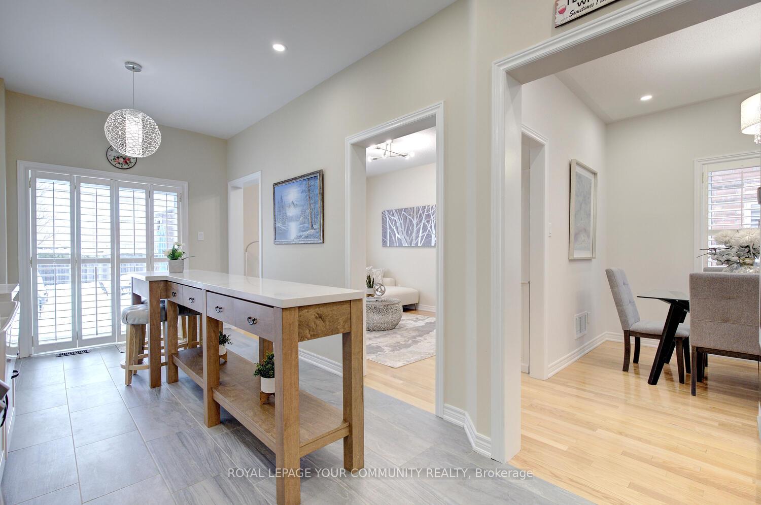 Photo 11 of 115 Mahogany Forest Drive, Vaughan, Patterson — HOMEH