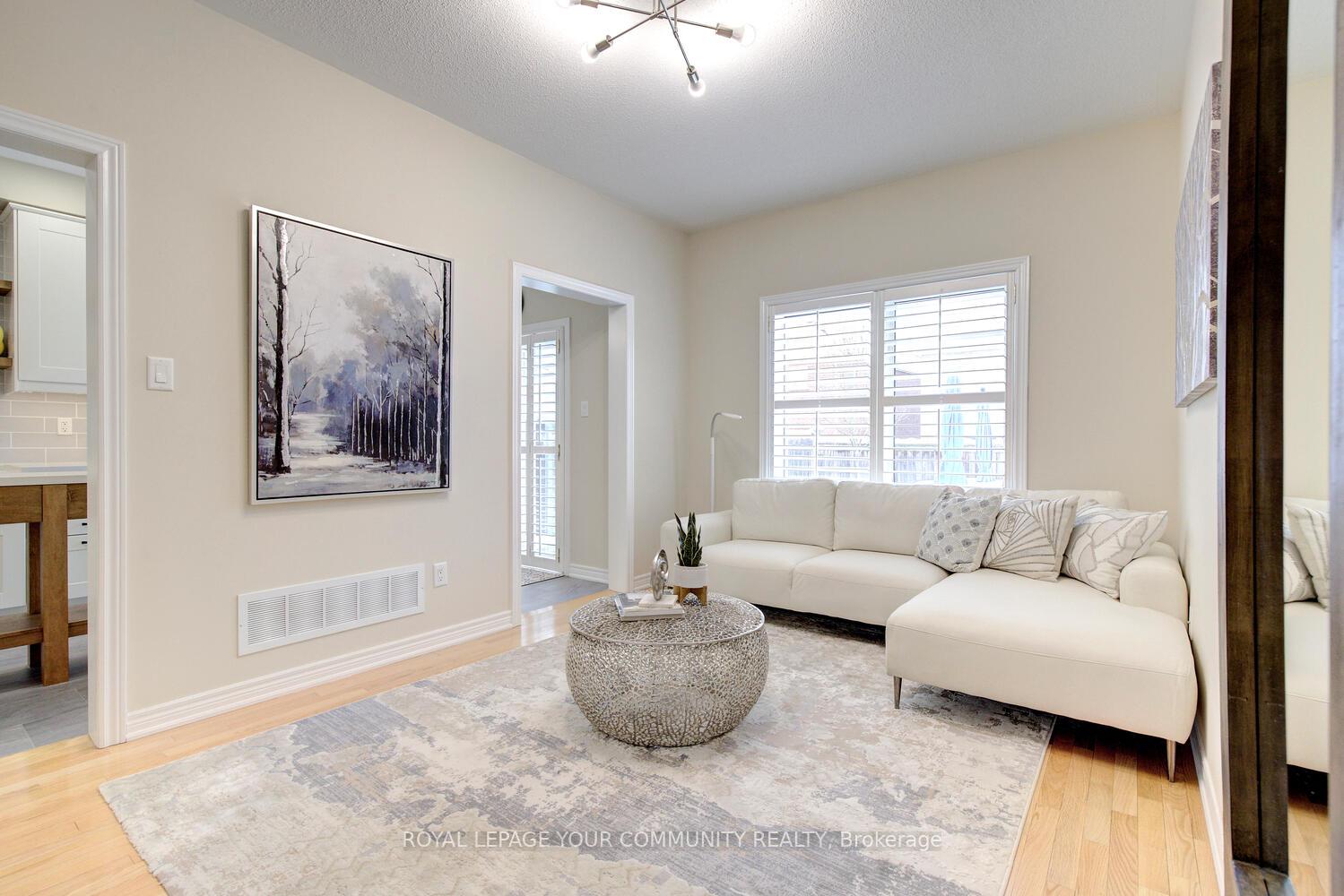 Photo 18 of 115 Mahogany Forest Drive, Vaughan, Patterson — HOMEH