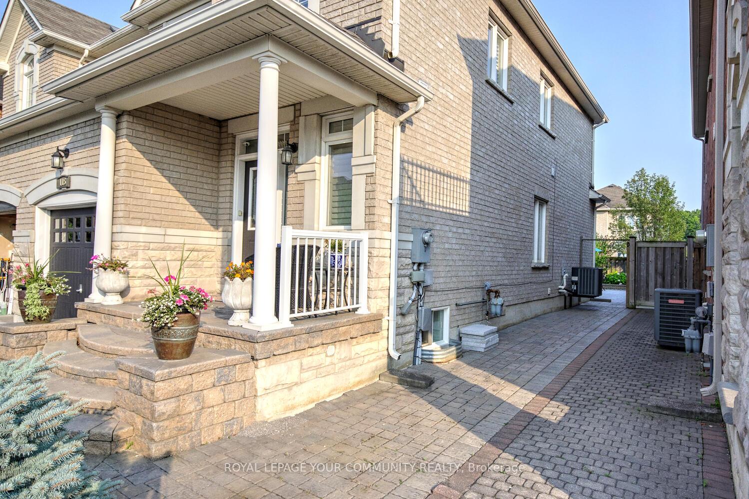 Photo 40 of 115 Mahogany Forest Drive, Vaughan, Patterson — HOMEH