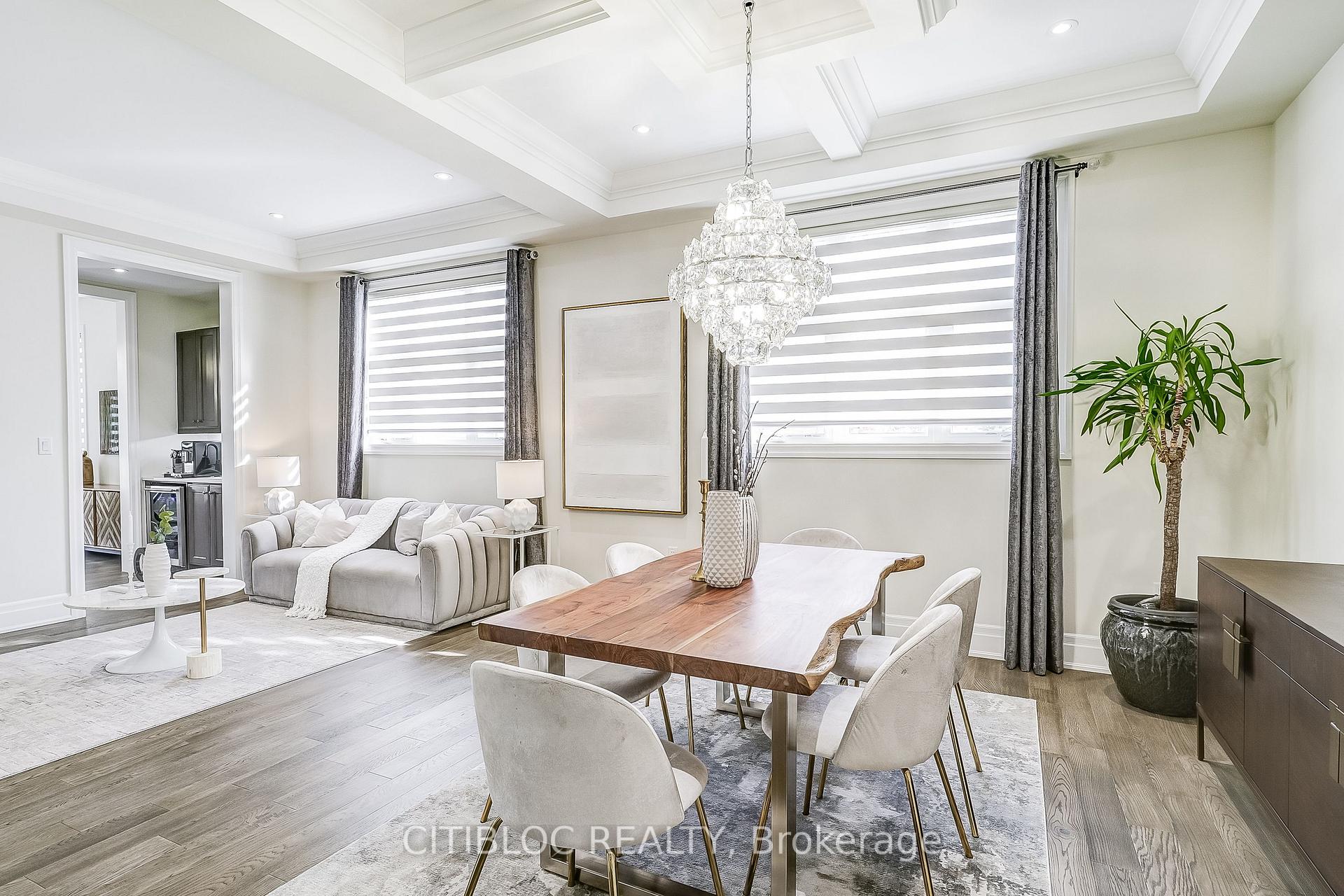 Photo 9 of 157 Klein Mills Road, Vaughan, Kleinburg — HOMEH