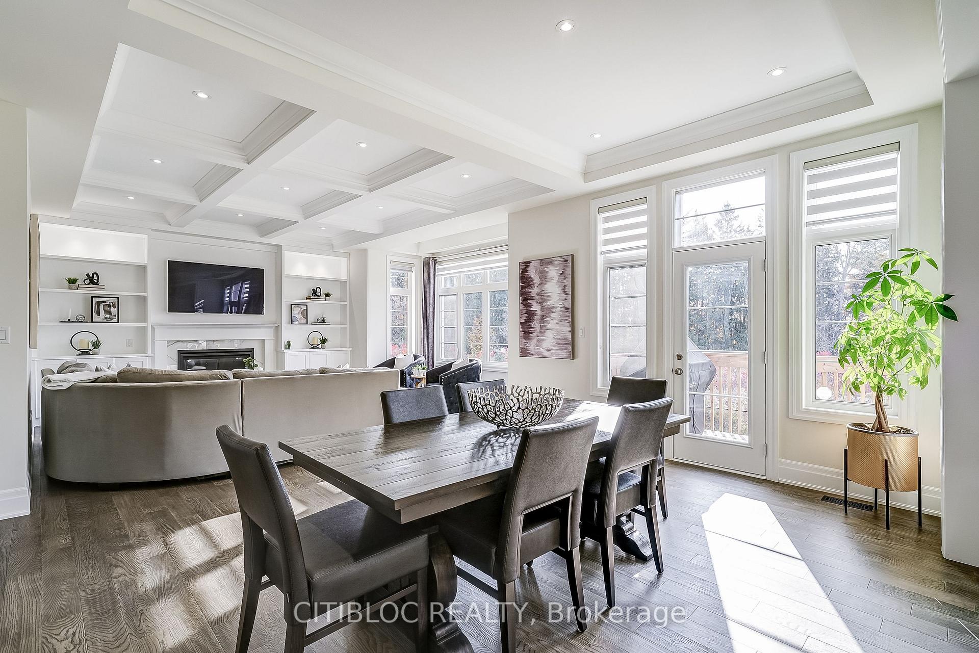 Photo 12 of 157 Klein Mills Road, Vaughan, Kleinburg — HOMEH