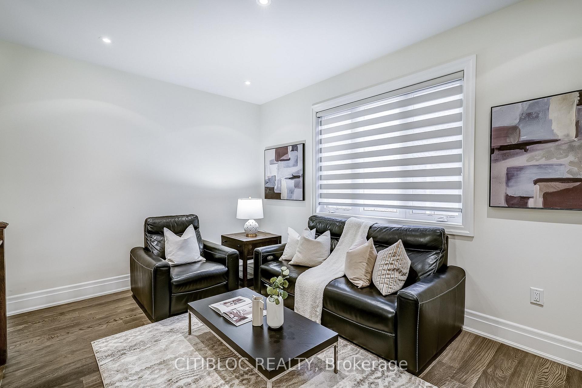 Photo 25 of 157 Klein Mills Road, Vaughan, Kleinburg — HOMEH