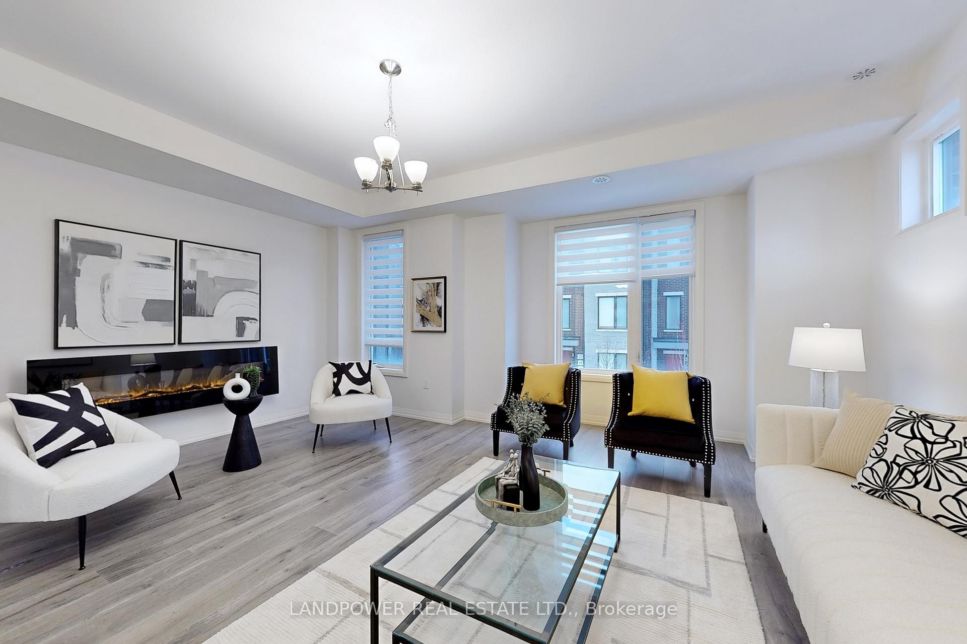 Photo 10 of 26 Canner Court, Vaughan, Patterson — HOMEH