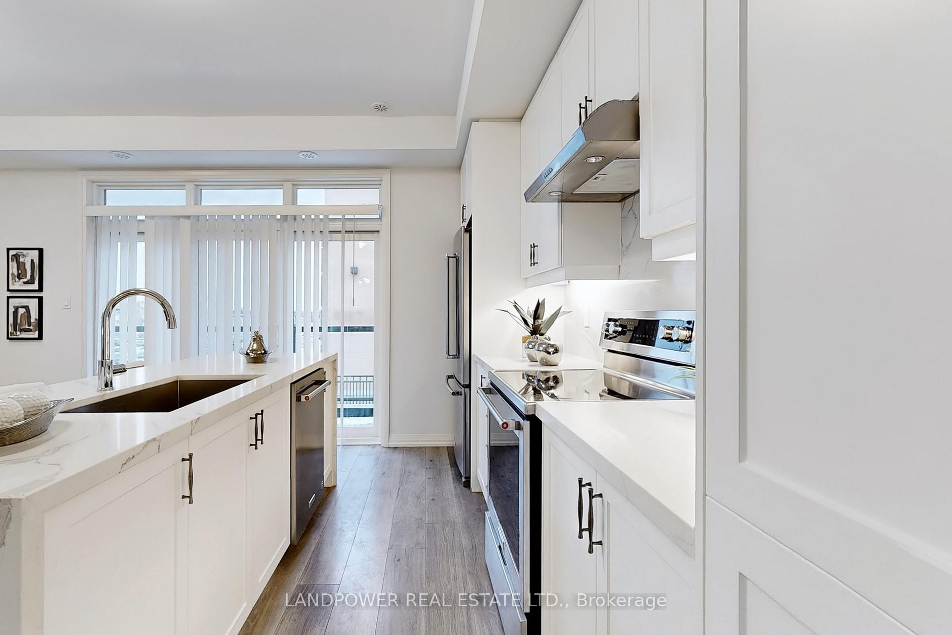 Photo 15 of 26 Canner Court, Vaughan, Patterson — HOMEH