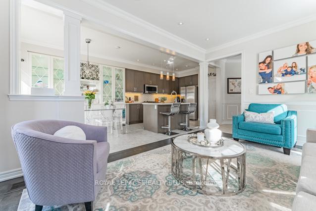 Photo 11 of 66 Killington Avenue, Vaughan, Kleinburg — HOMEH