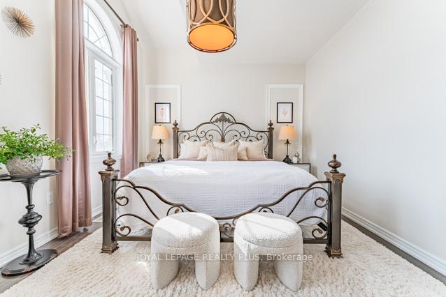 Photo 25 of 66 Killington Avenue, Vaughan, Kleinburg — HOMEH