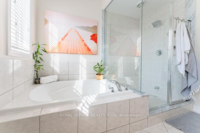 Photo 27 of 66 Killington Avenue, Vaughan, Kleinburg — HOMEH