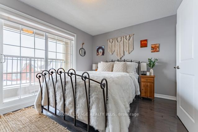 Photo 41 of 66 Killington Avenue, Vaughan, Kleinburg — HOMEH