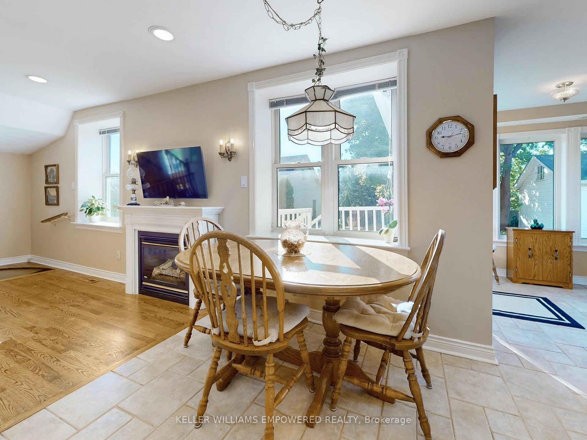 Photo 9 of 1300 Langstaff Road, Vaughan, Patterson — HOMEH