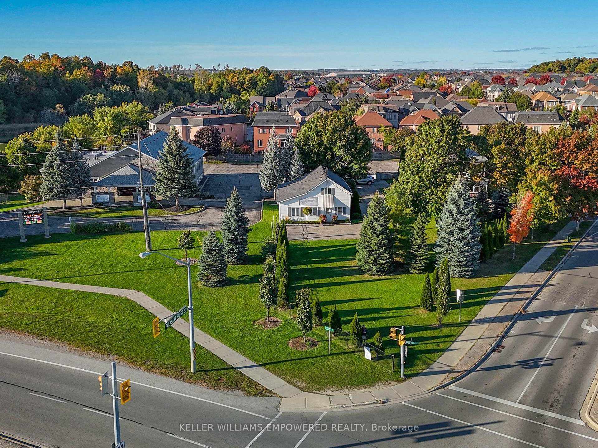 Photo 36 of 1300 Langstaff Road, Vaughan, Patterson — HOMEH