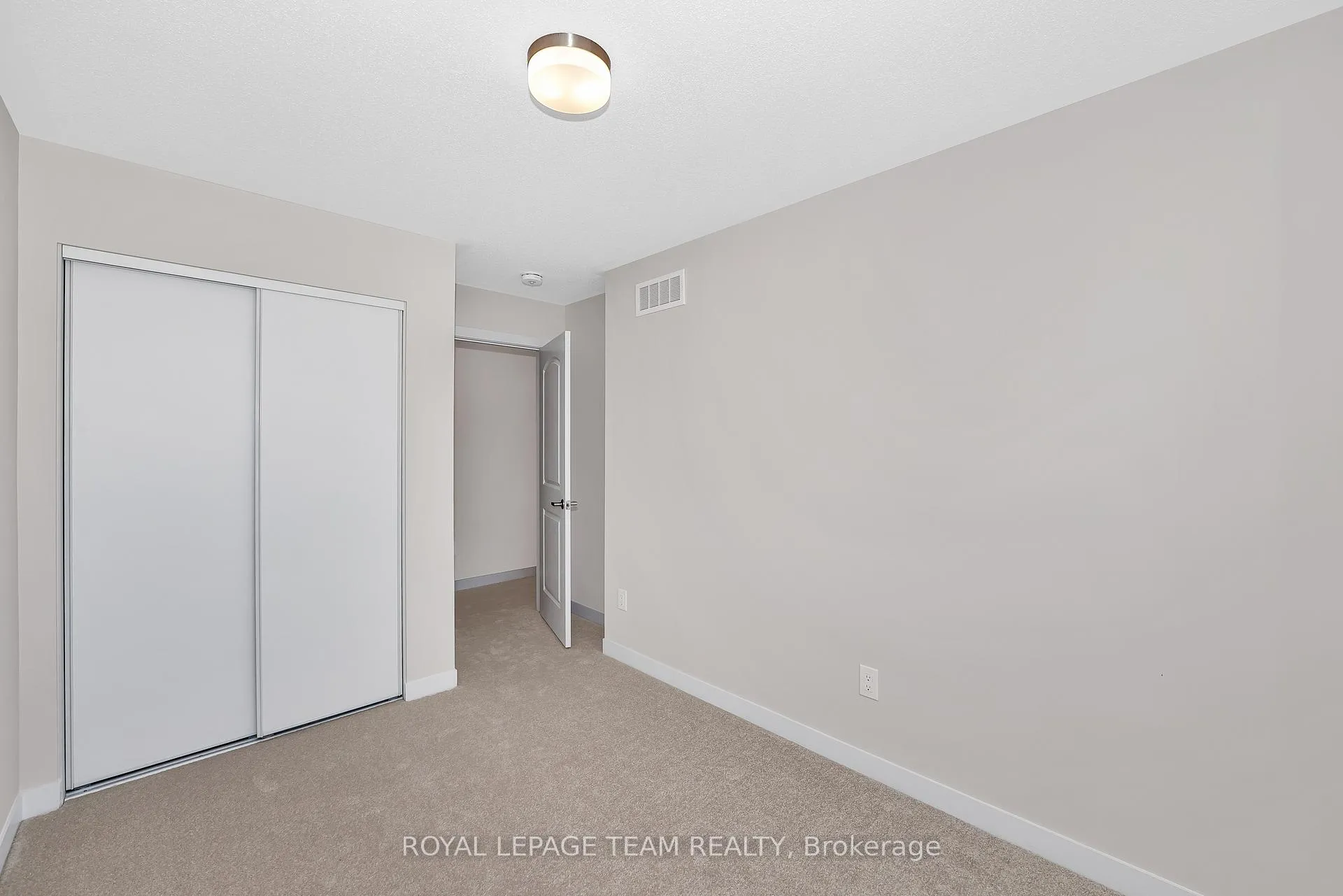 Photo 21 of 48 Pumice Place S, Ottawa, Barrhaven - Half Moon Bay — HOMEH