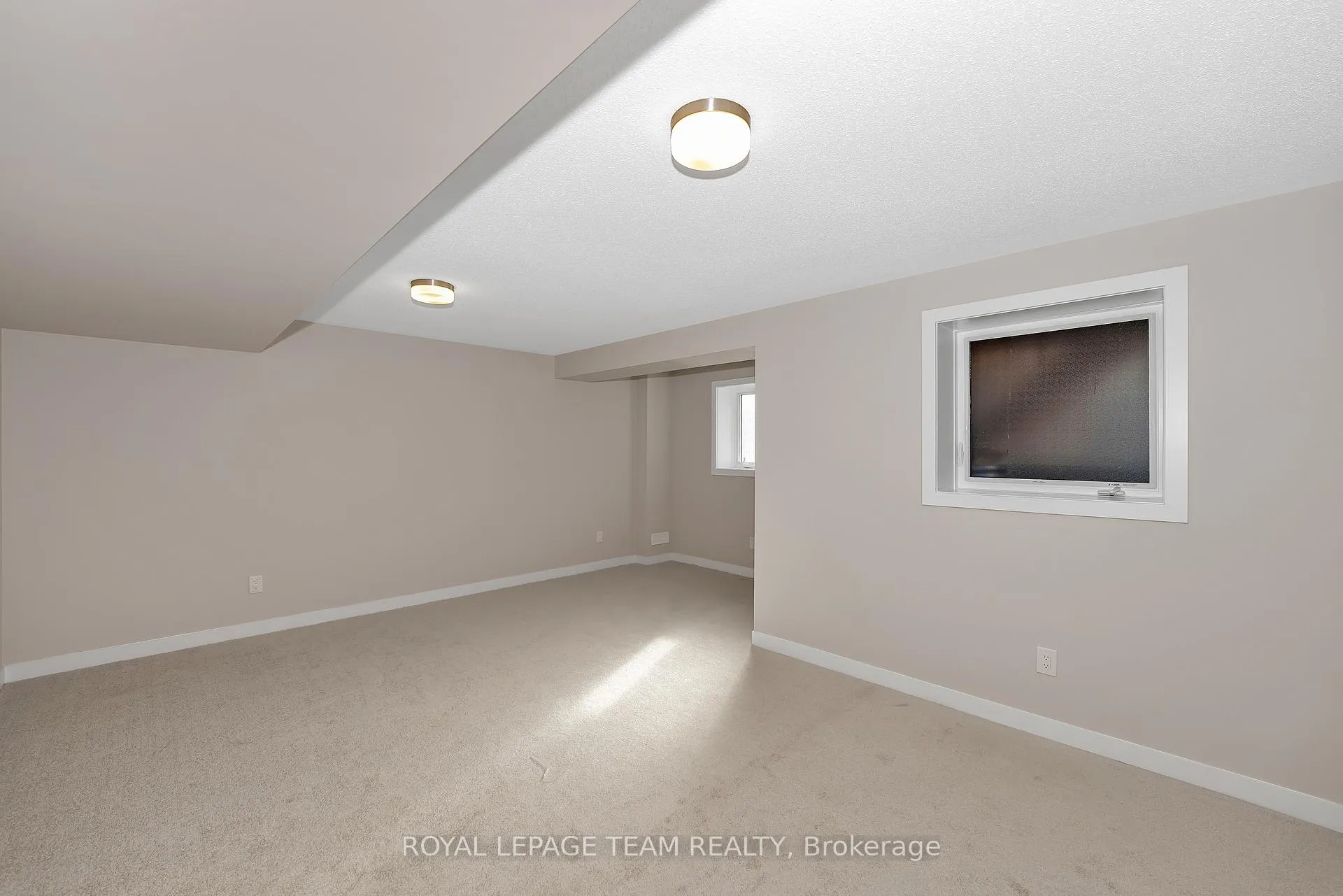 Photo 33 of 48 Pumice Place S, Ottawa, Barrhaven - Half Moon Bay — HOMEH