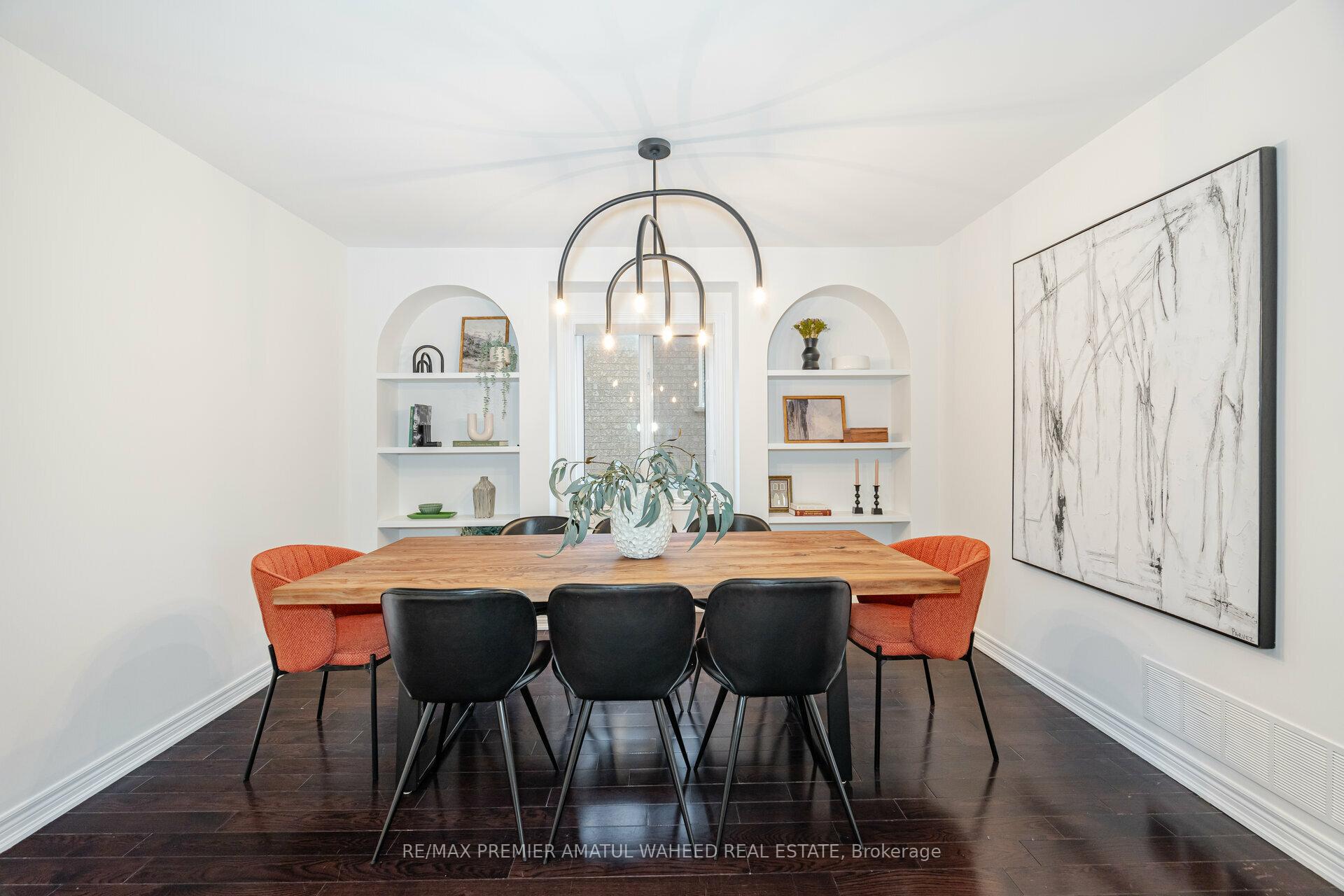Photo 13 of 53 Crown Crescent, Vaughan, Sonoma Heights — HOMEH