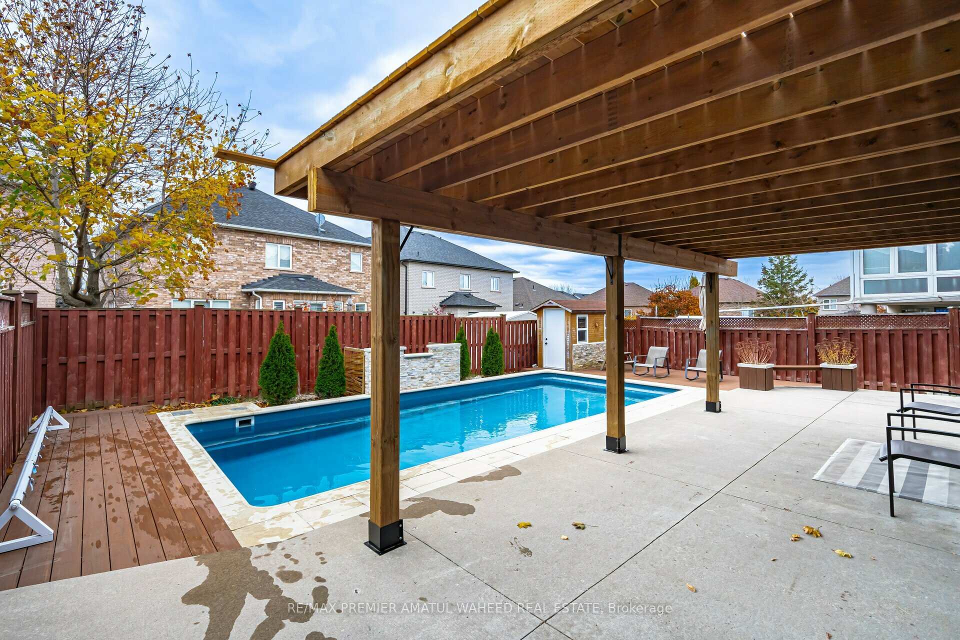 Photo 30 of 53 Crown Crescent, Vaughan, Sonoma Heights — HOMEH