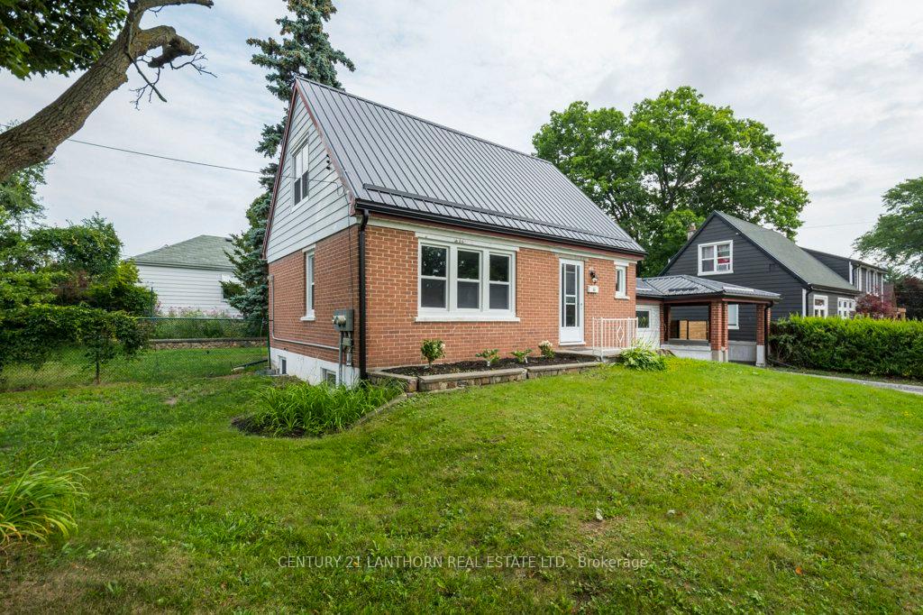Photo 1 of Unit Unit B, 66 Crestview Avenue, Belleville, Belleville Ward — HOMEH