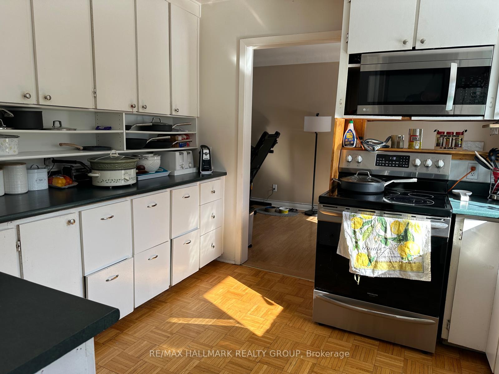 Photo 14 of 2460A Leitrim Road, Ottawa, Emerald Woods/Sawmill Creek — HOMEH