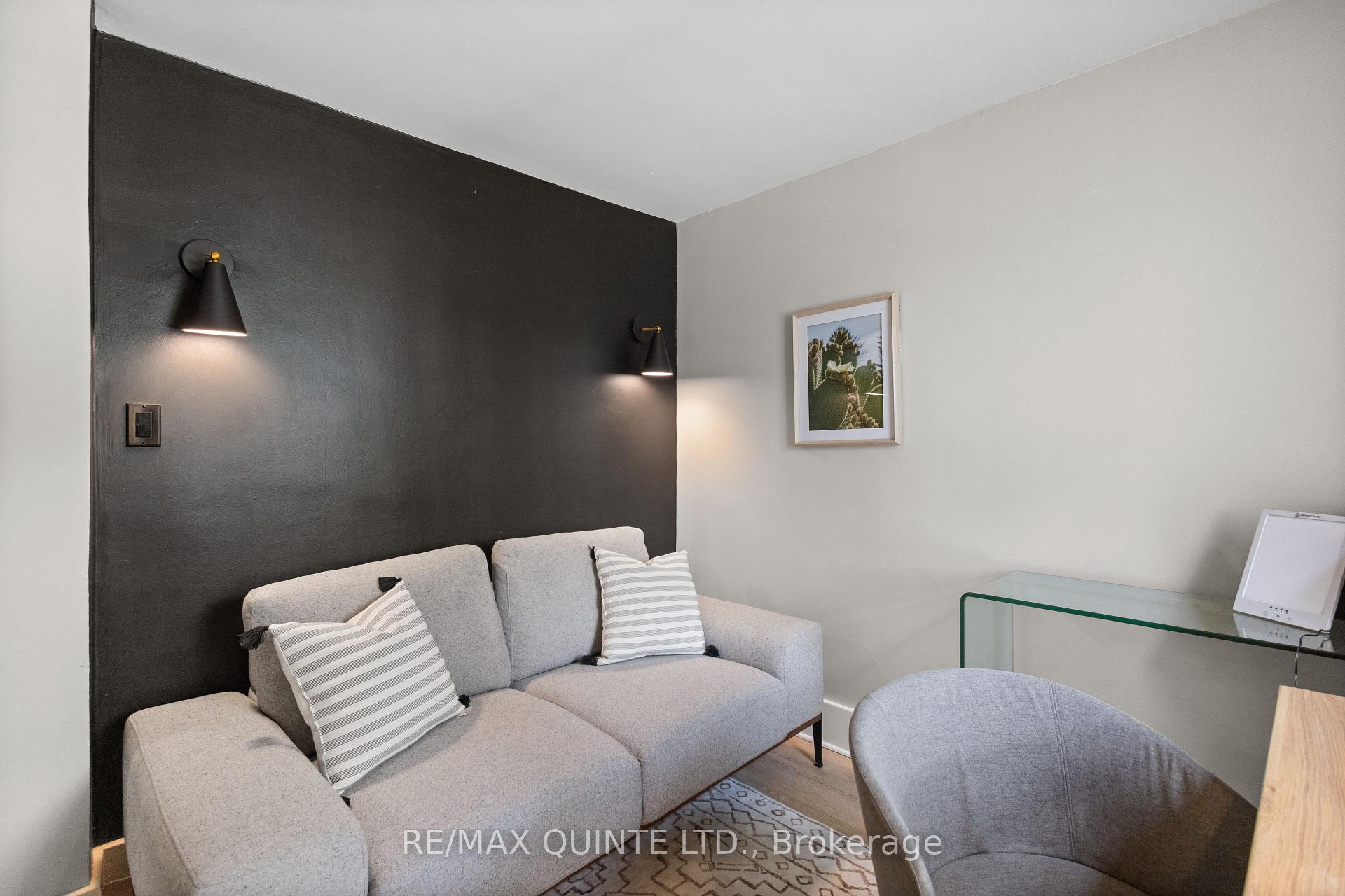 Photo 33 of 214 Victoria Avenue, Belleville, Belleville Ward — HOMEH