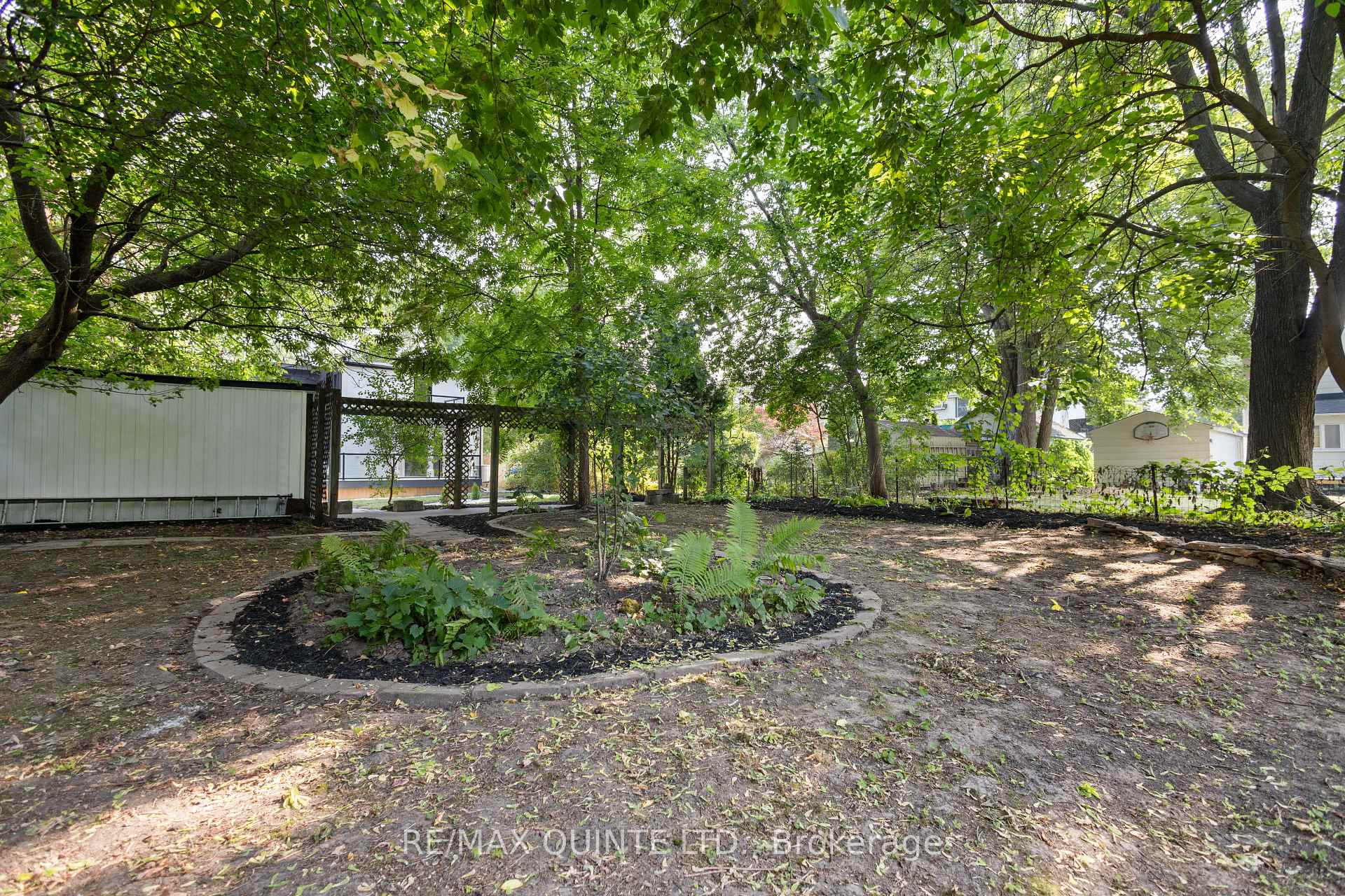 Photo 42 of 214 Victoria Avenue, Belleville, Belleville Ward — HOMEH