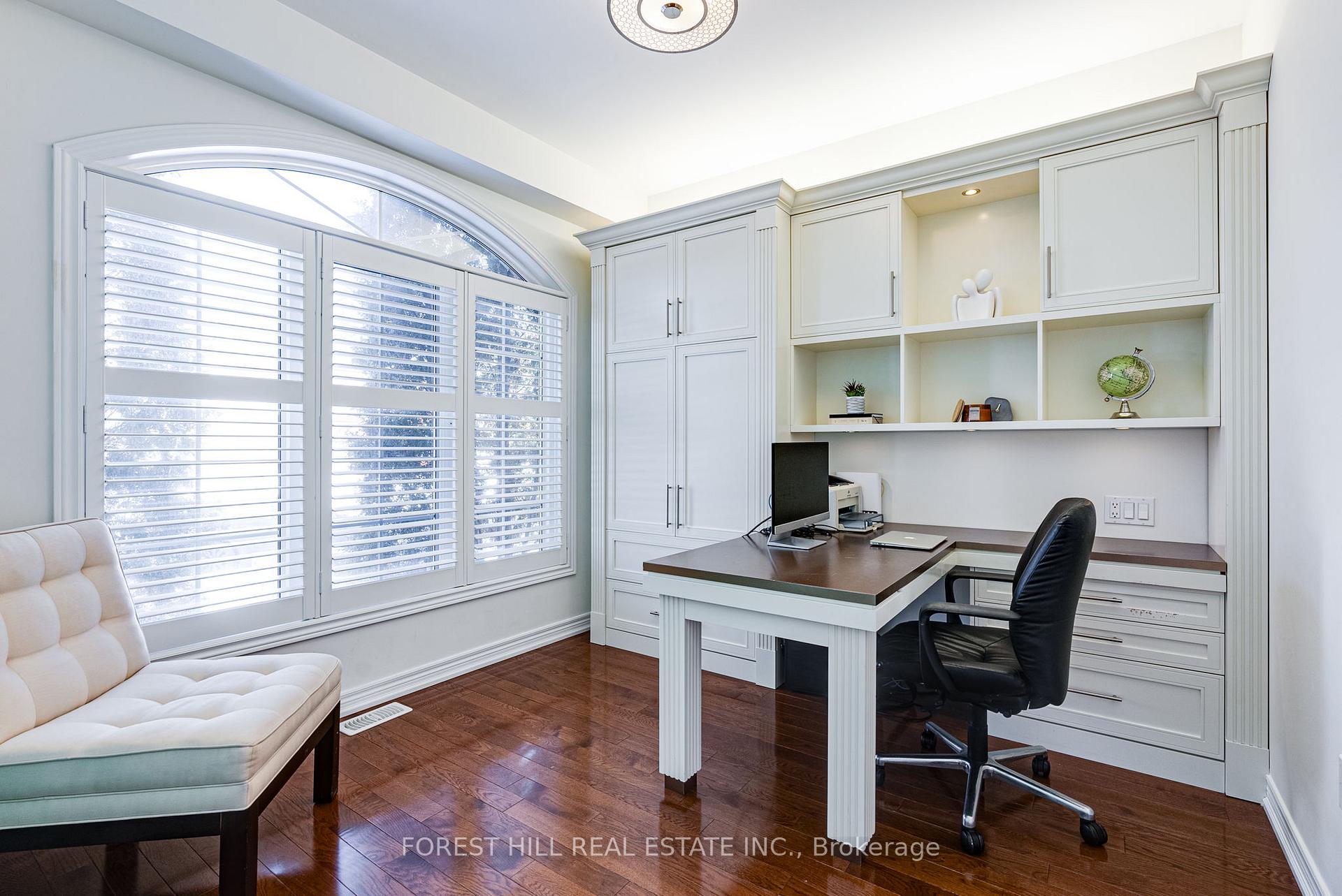 Photo 3 of 11 Hendel Drive, Vaughan, Patterson — HOMEH