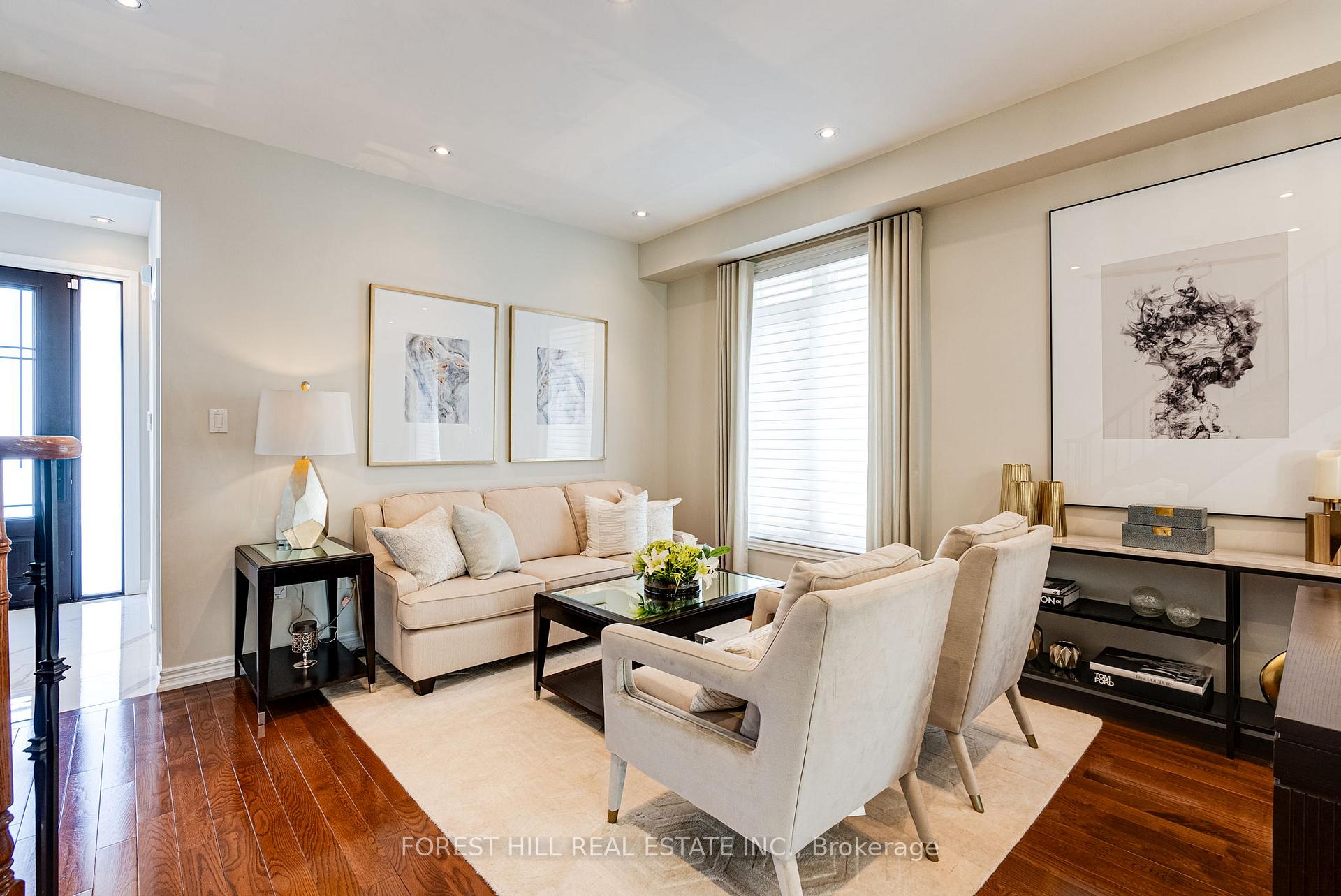 Photo 4 of 11 Hendel Drive, Vaughan, Patterson — HOMEH