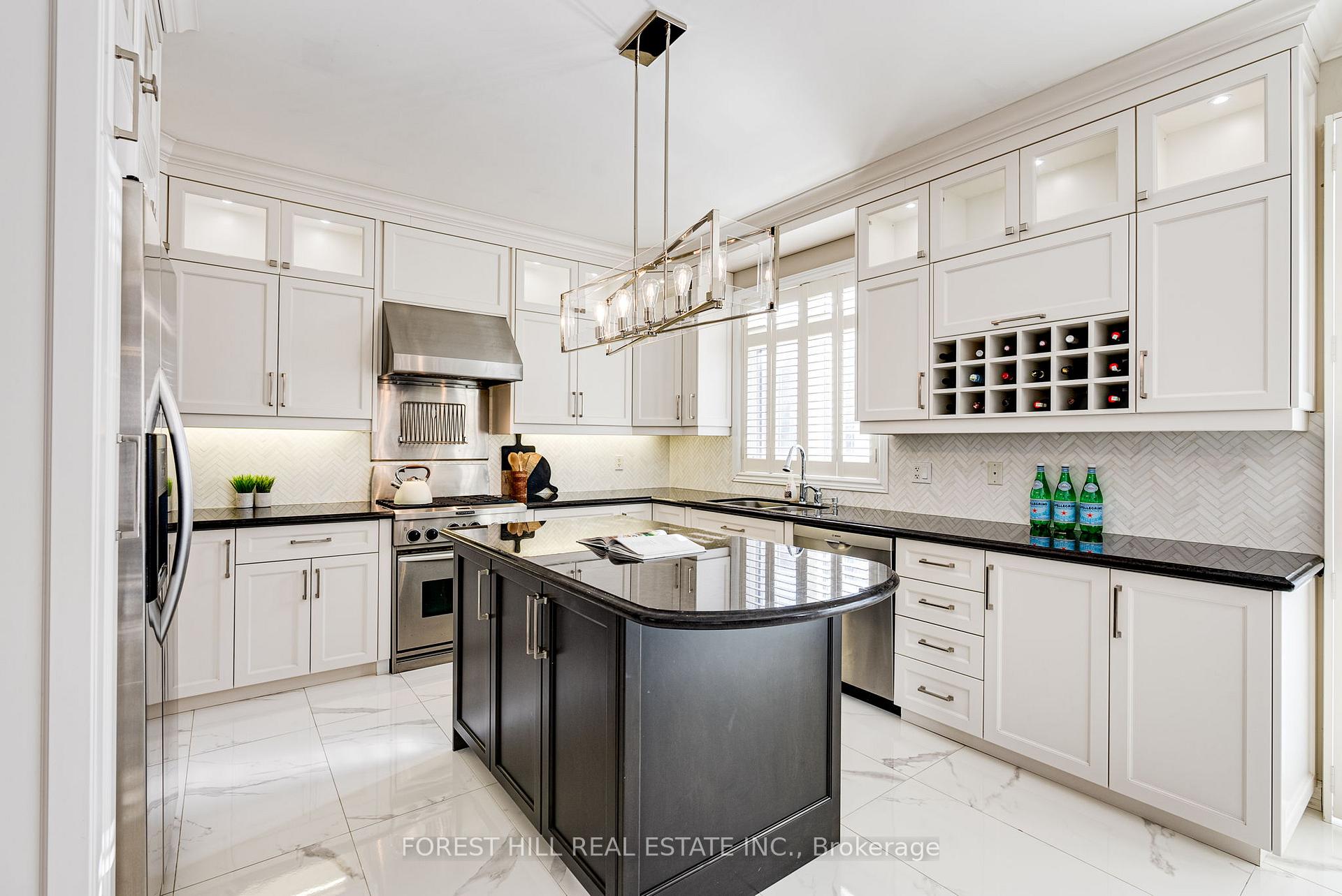 Photo 8 of 11 Hendel Drive, Vaughan, Patterson — HOMEH
