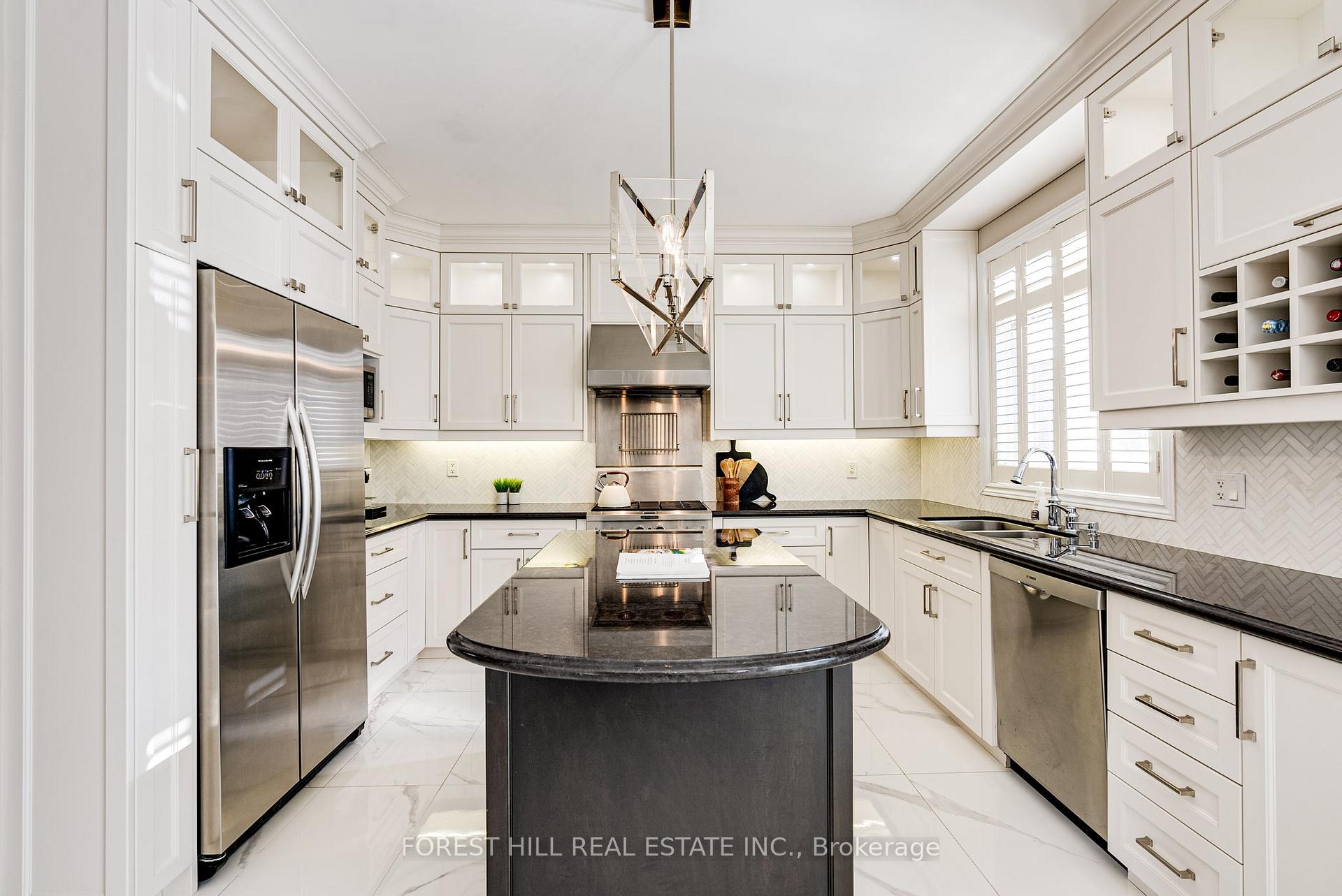 Photo 10 of 11 Hendel Drive, Vaughan, Patterson — HOMEH