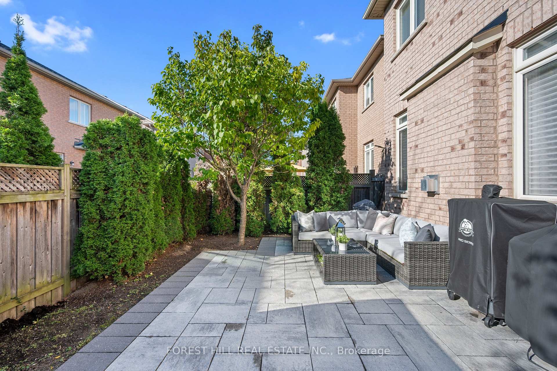 Photo 27 of 11 Hendel Drive, Vaughan, Patterson — HOMEH