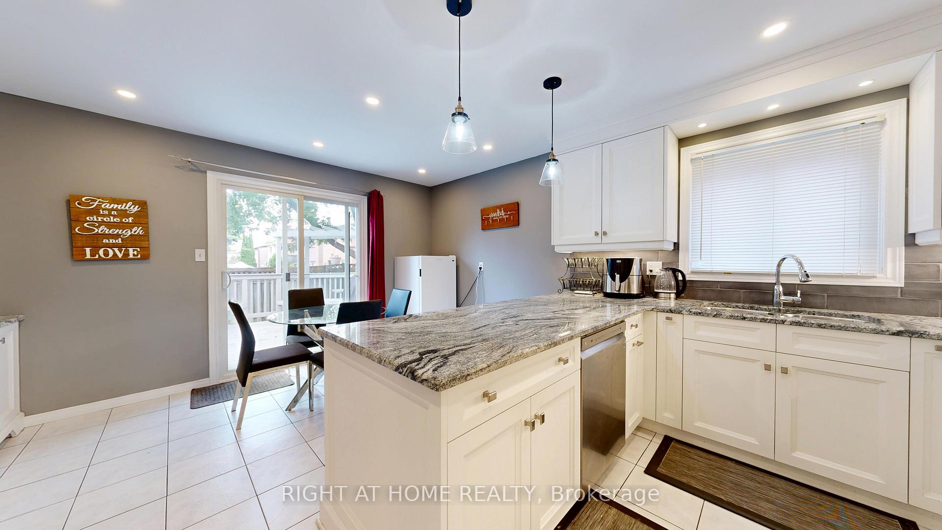 Photo 27 of 212 Delaney Drive, Ajax, Central West — HOMEH
