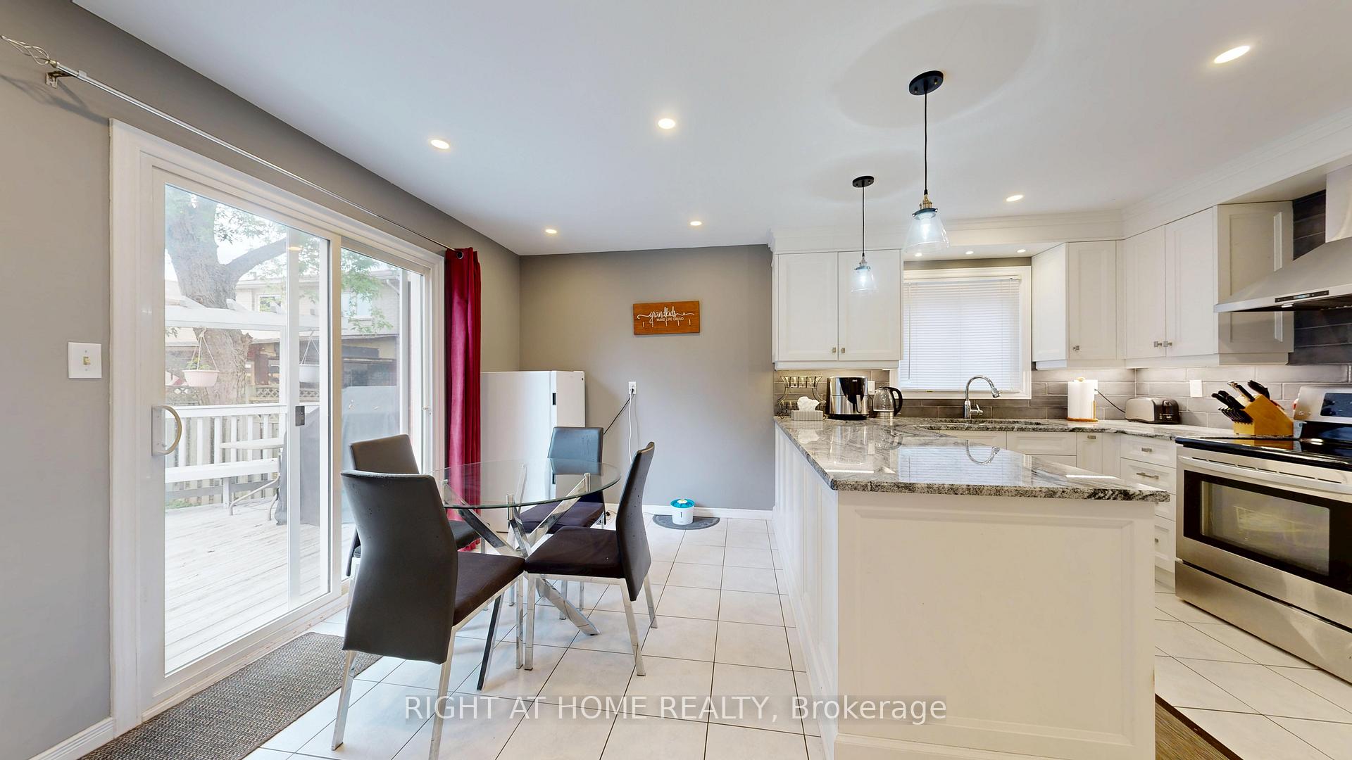 Photo 8 of 212 Delaney Drive, Ajax, Central West — HOMEH