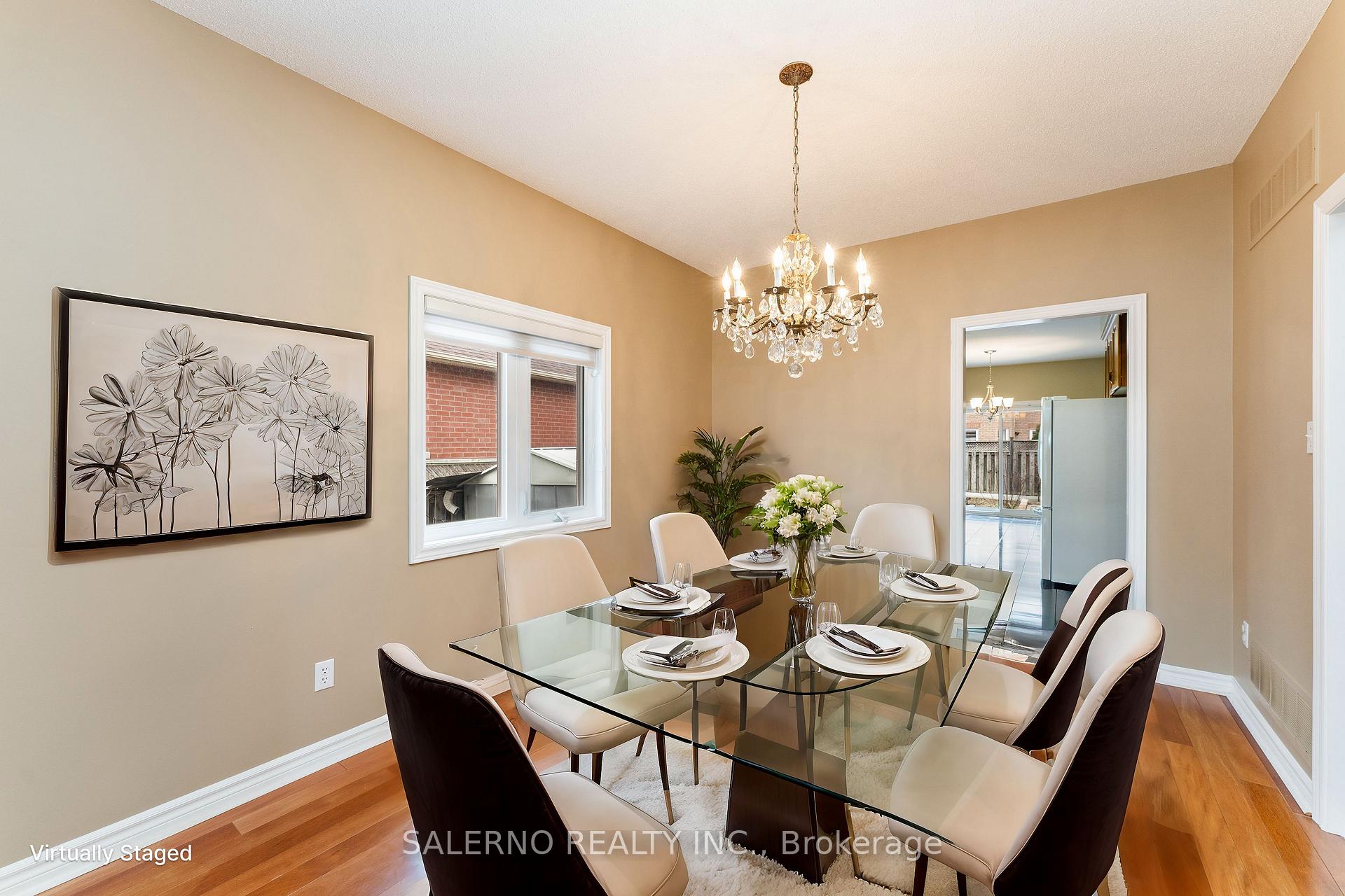 Photo 9 of 25 Lockheed Avenue, Vaughan, Maple — HOMEH