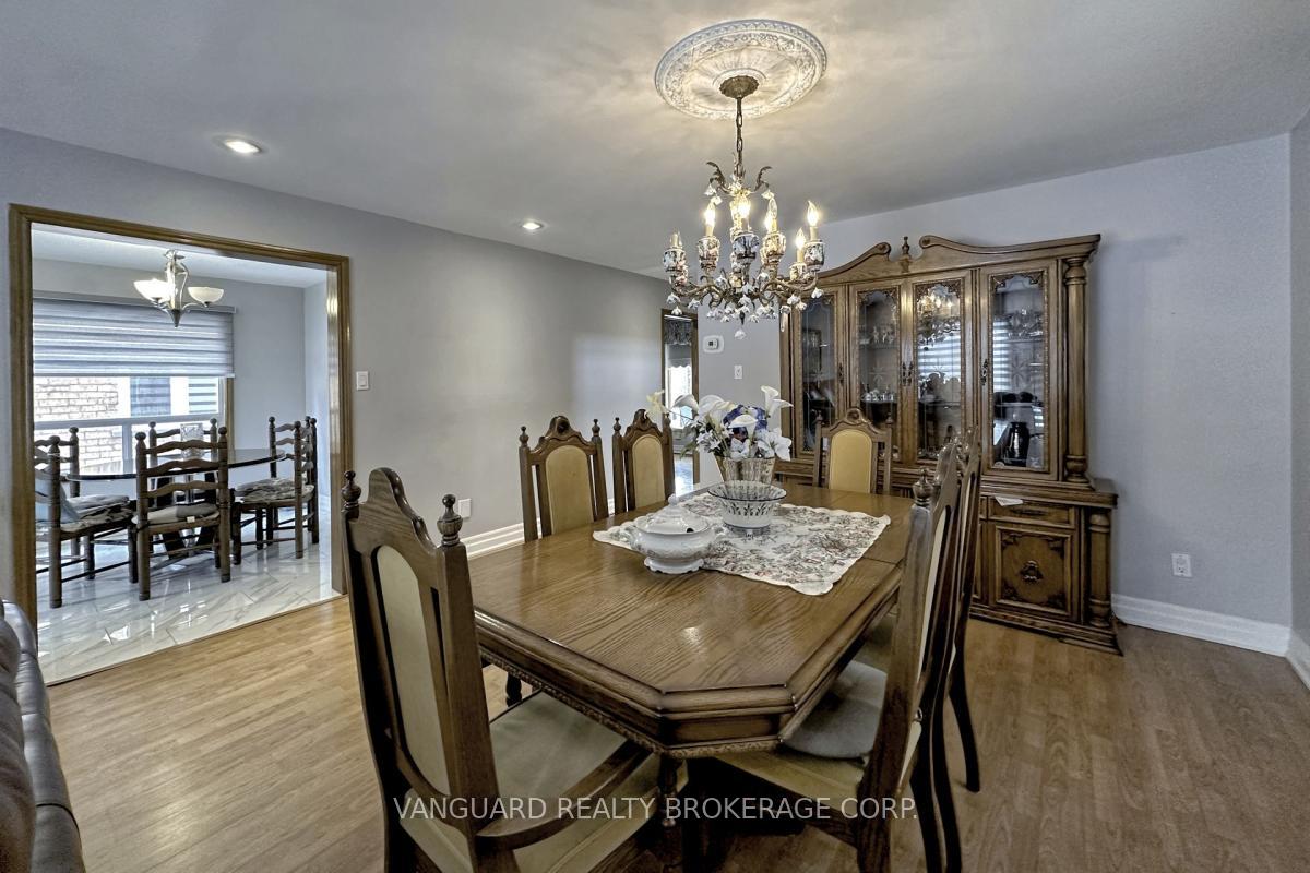 Photo 9 of 50 Cabinet Crescent, Vaughan, West Woodbridge — HOMEH