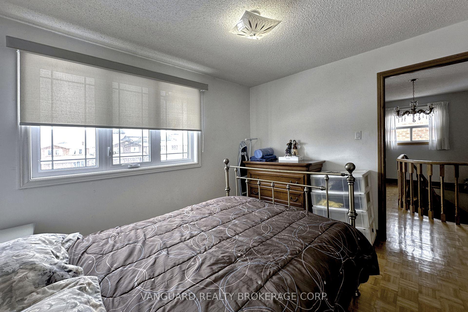 Photo 29 of 50 Cabinet Crescent, Vaughan, West Woodbridge — HOMEH
