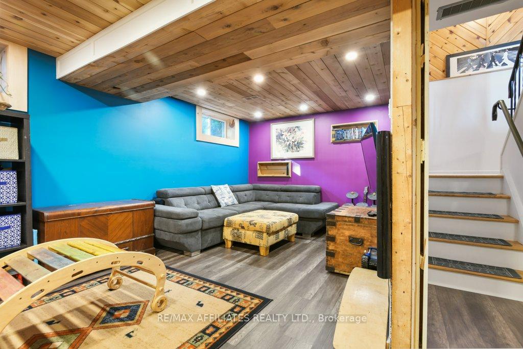 Photo 20 of 33 Julian Street, Carleton Place — HOMEH