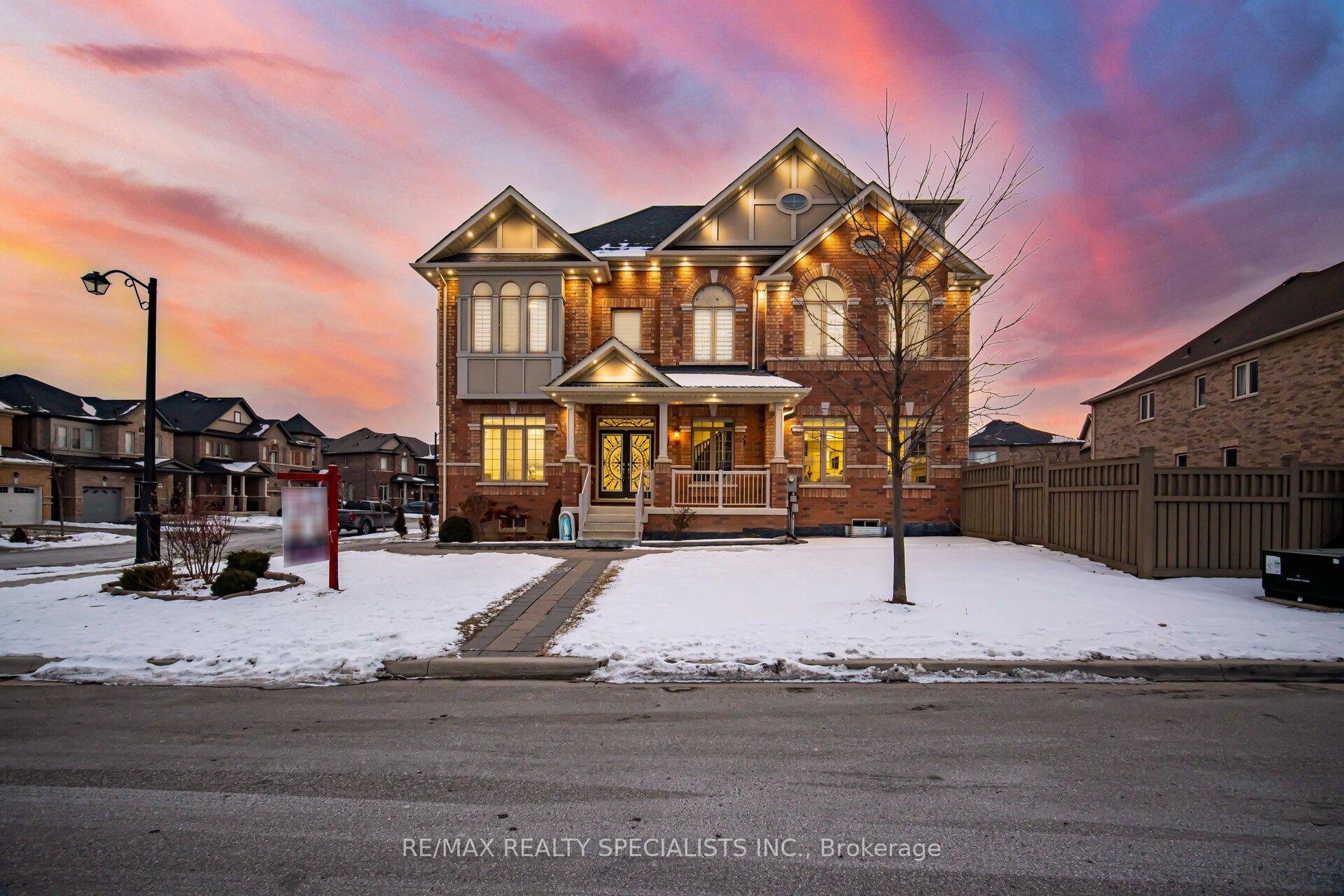 Photo 1 of 209 Kincardine Street, Vaughan, Kleinburg — HOMEH