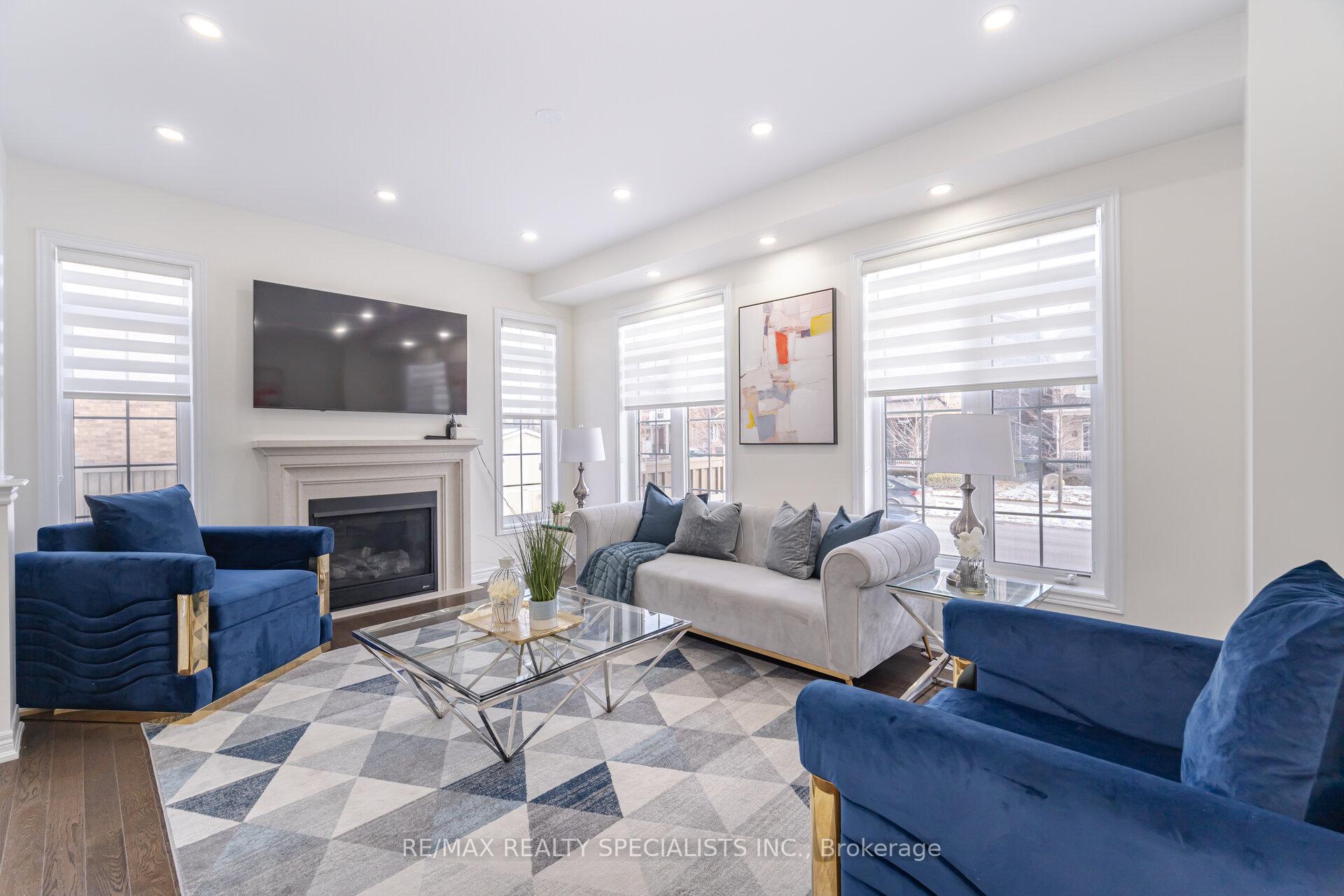 Photo 7 of 209 Kincardine Street, Vaughan, Kleinburg — HOMEH