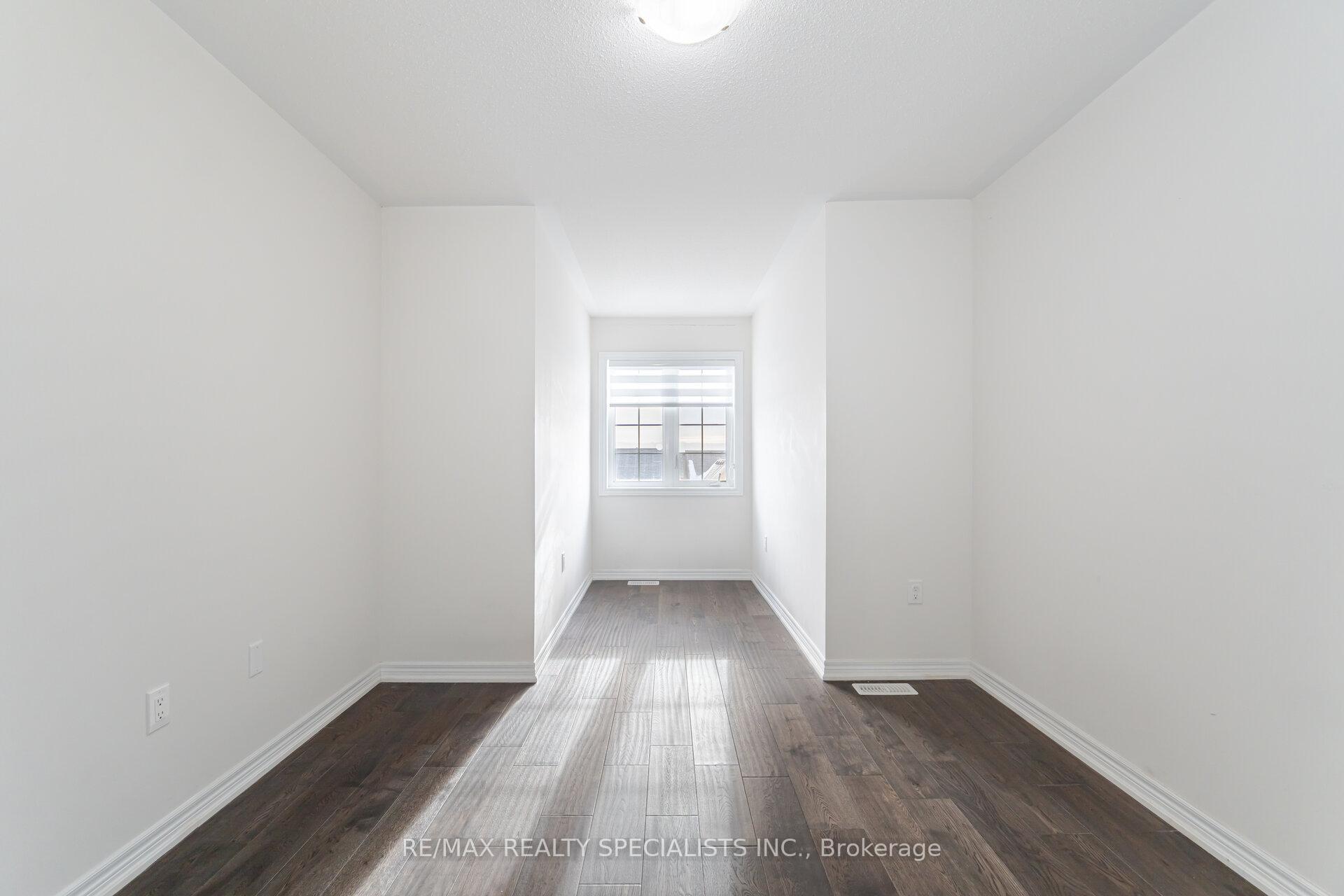 Photo 28 of 209 Kincardine Street, Vaughan, Kleinburg — HOMEH