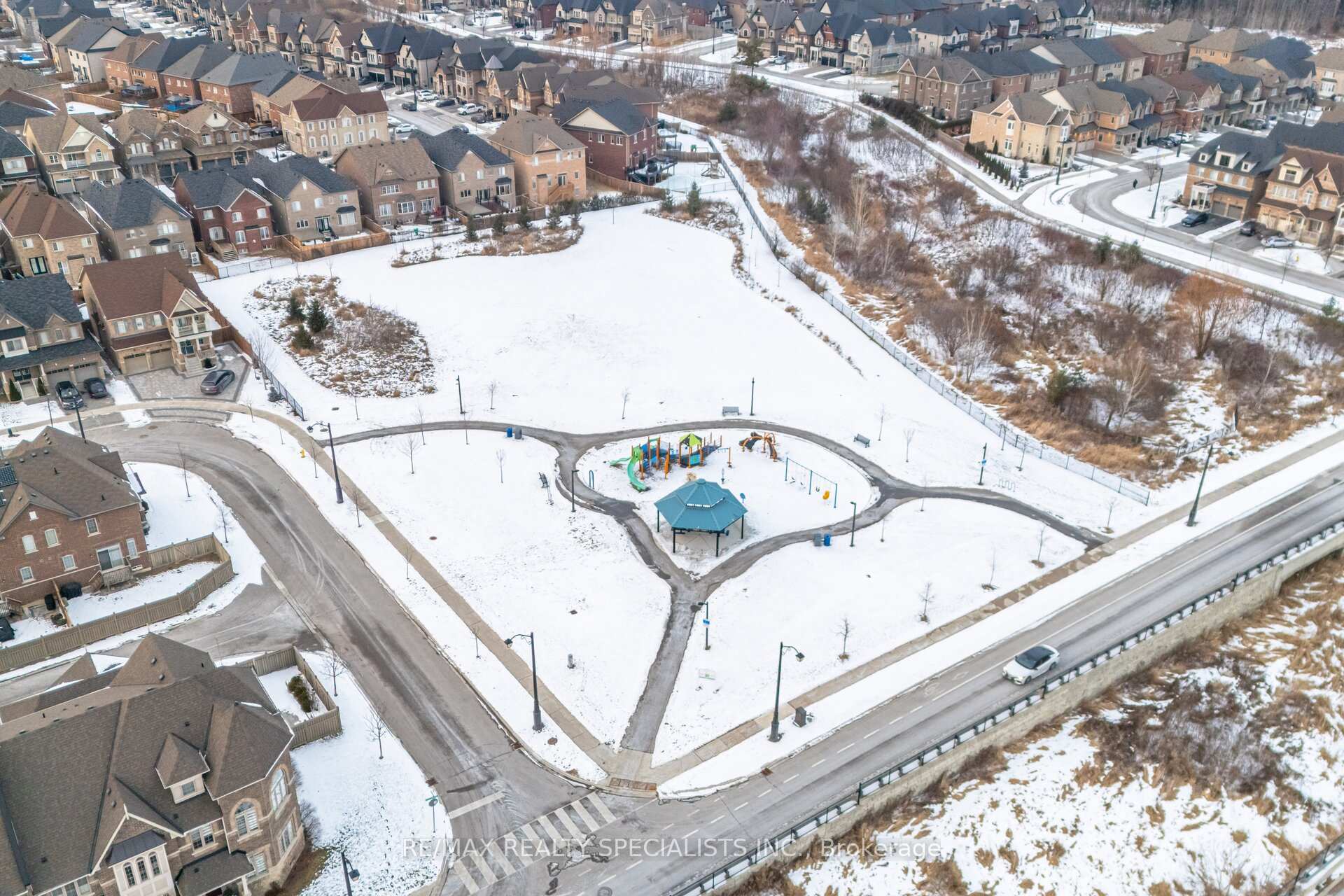 Photo 40 of 209 Kincardine Street, Vaughan, Kleinburg — HOMEH