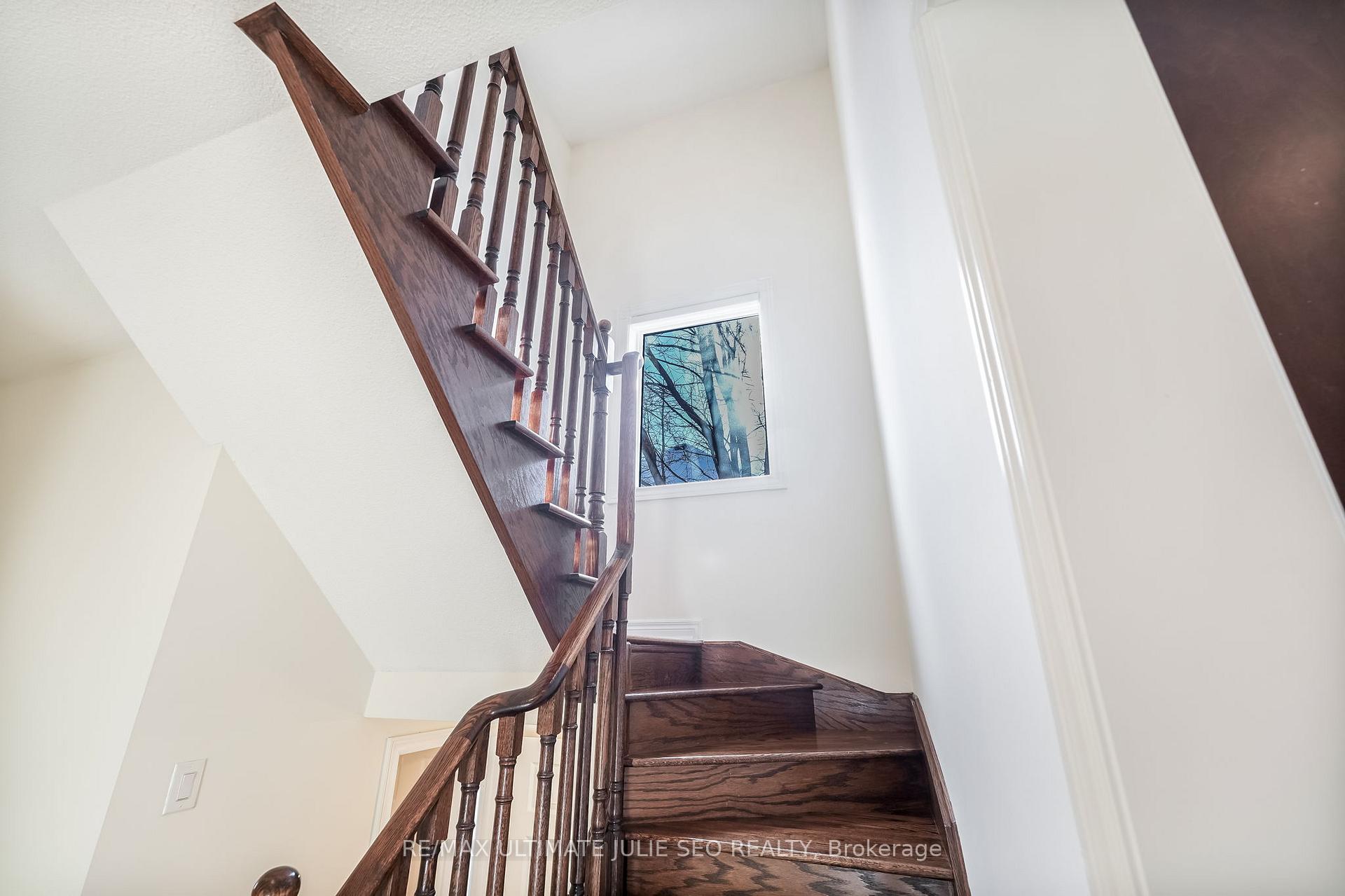 Photo 13 of 161 Black Maple Crescent, Vaughan, Patterson — HOMEH