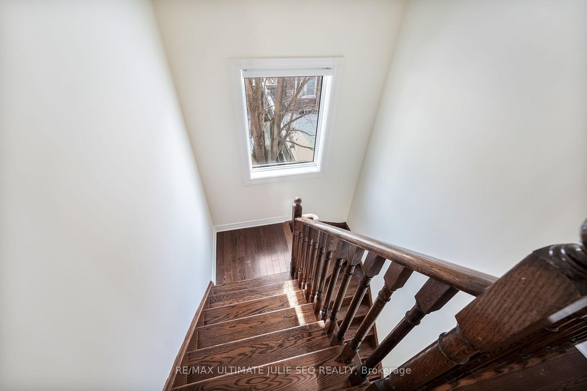 Photo 14 of 161 Black Maple Crescent, Vaughan, Patterson — HOMEH