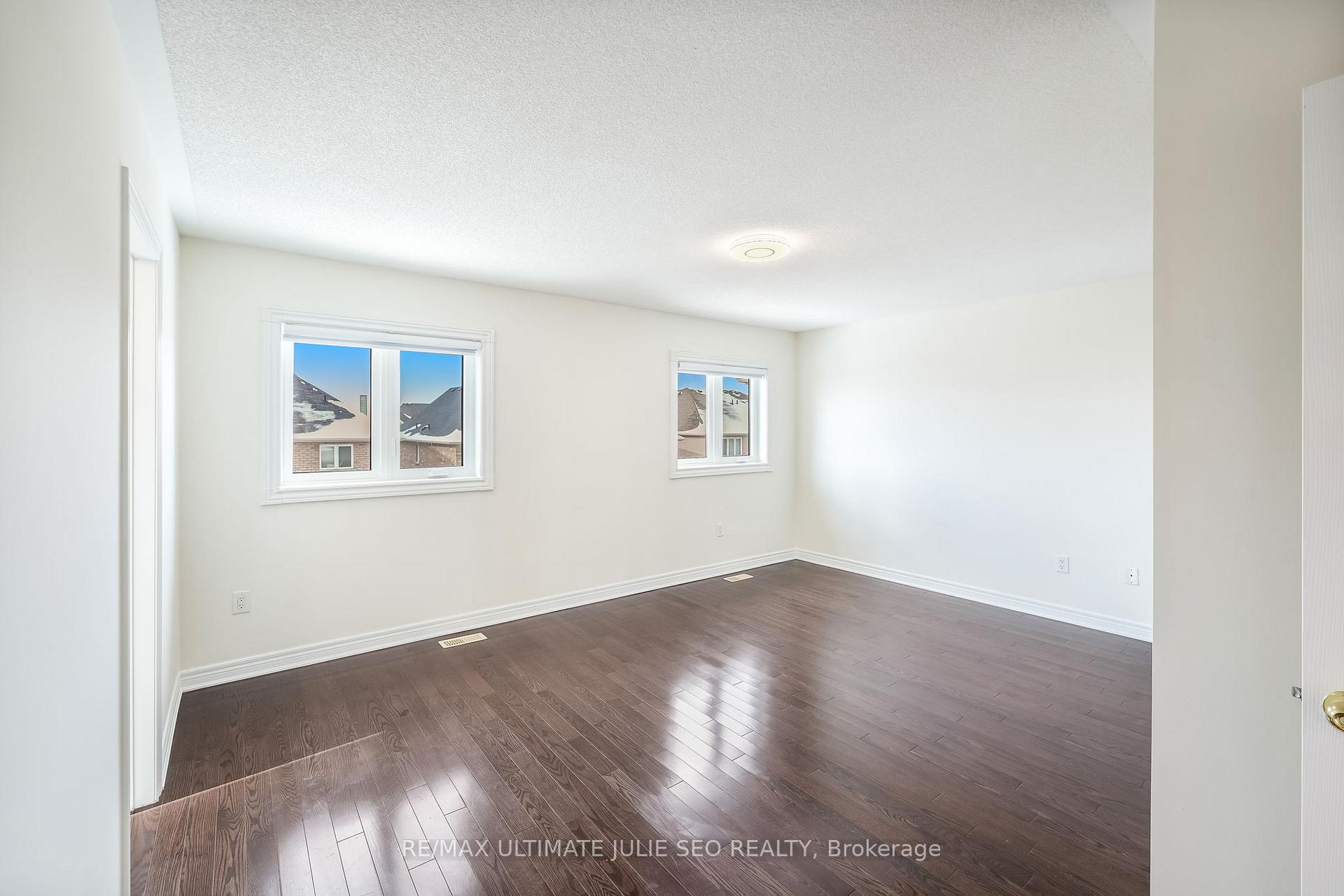 Photo 24 of 161 Black Maple Crescent, Vaughan, Patterson — HOMEH