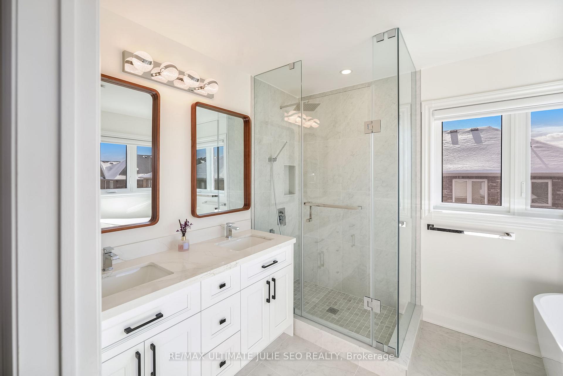 Photo 29 of 161 Black Maple Crescent, Vaughan, Patterson — HOMEH