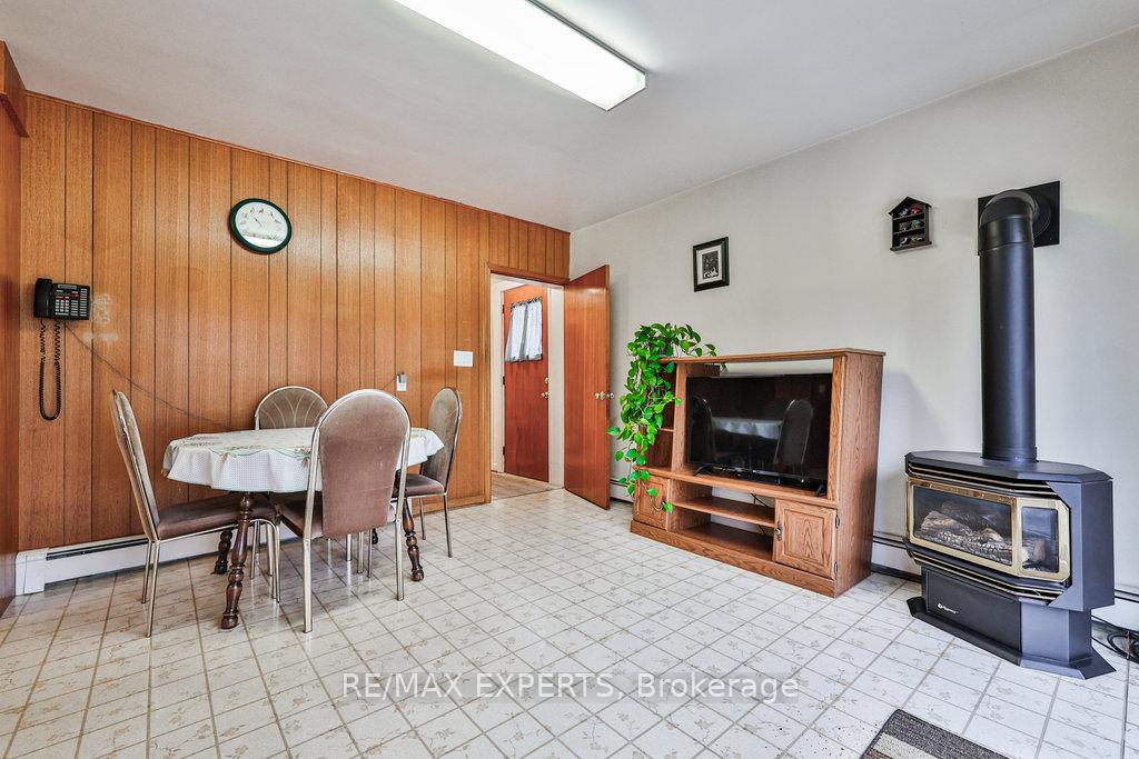 Photo 11 of 185 Willis Road, Vaughan, East Woodbridge — HOMEH