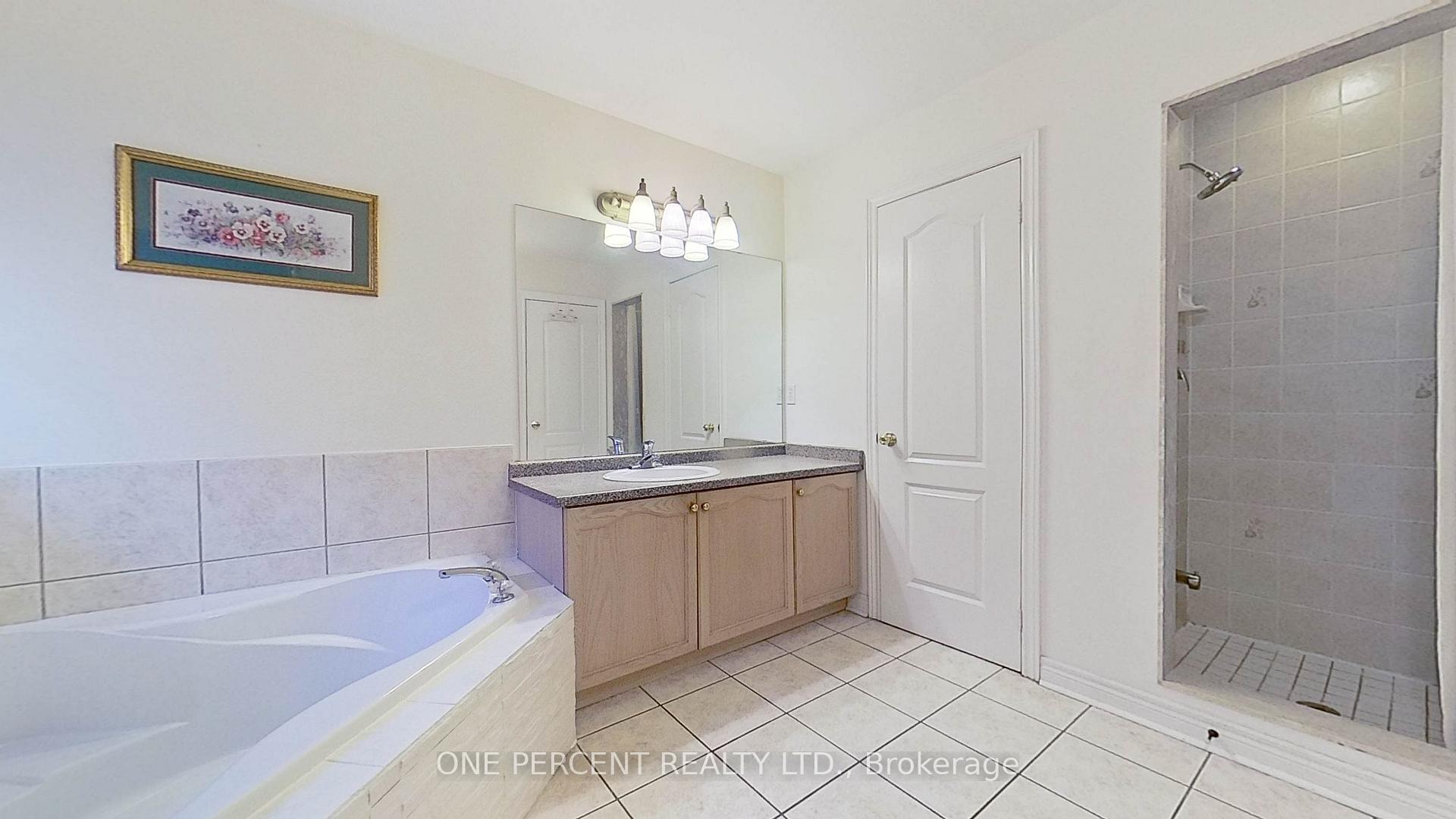 Photo 16 of 2 Levy Court, Vaughan, Vellore Village — HOMEH