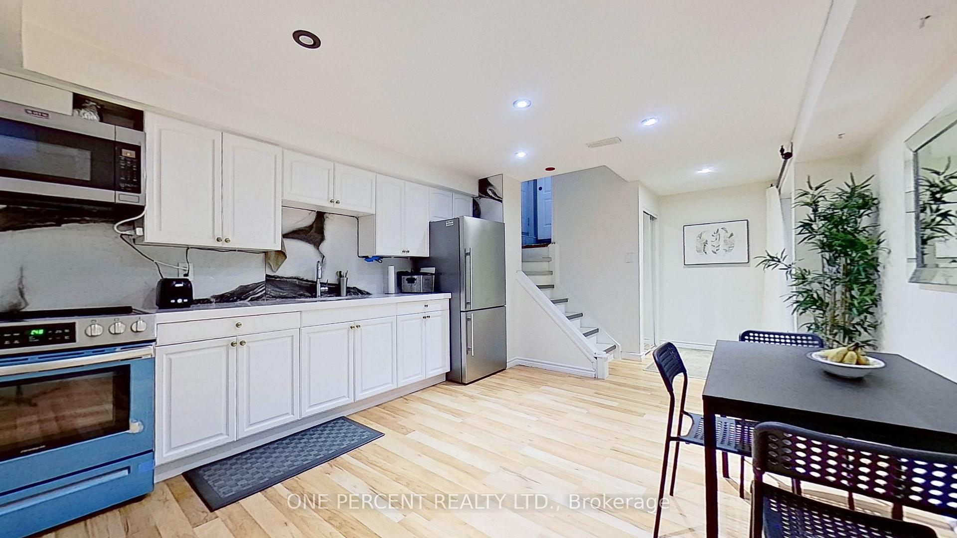 Photo 26 of 2 Levy Court, Vaughan, Vellore Village — HOMEH
