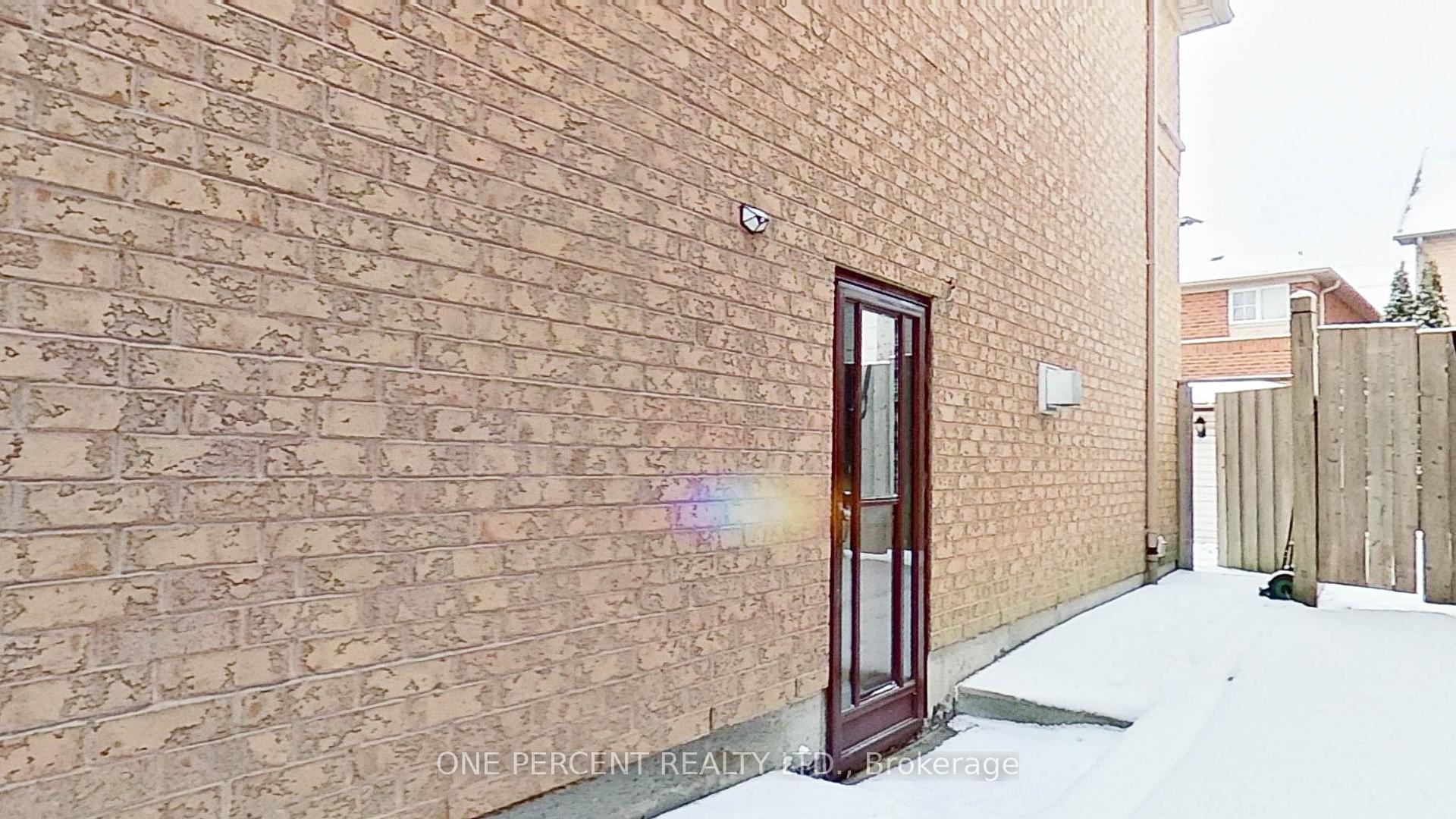 Photo 33 of 2 Levy Court, Vaughan, Vellore Village — HOMEH