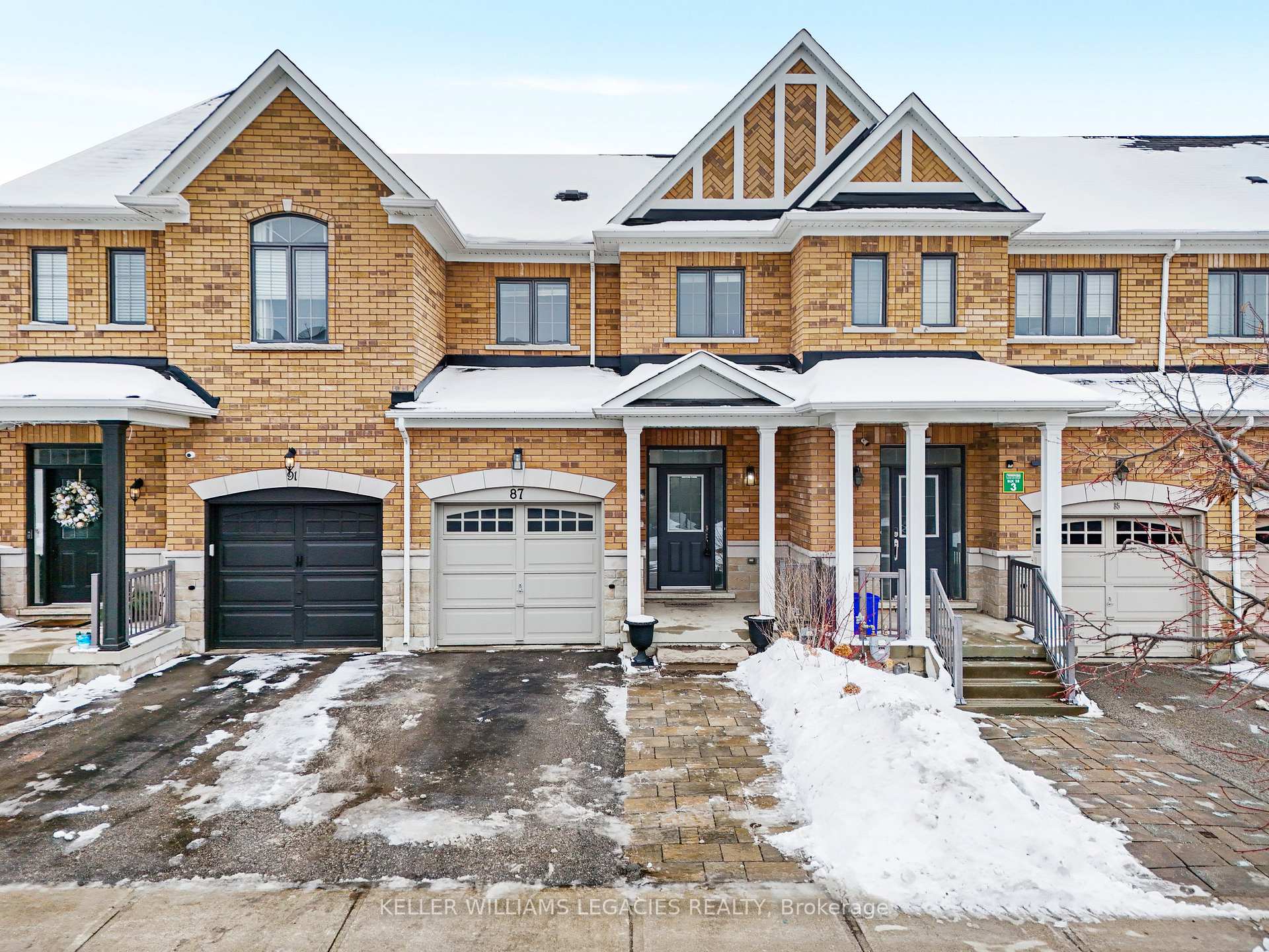 Photo 2 of 87 Alexie Way, Vaughan, Vellore Village — HOMEH
