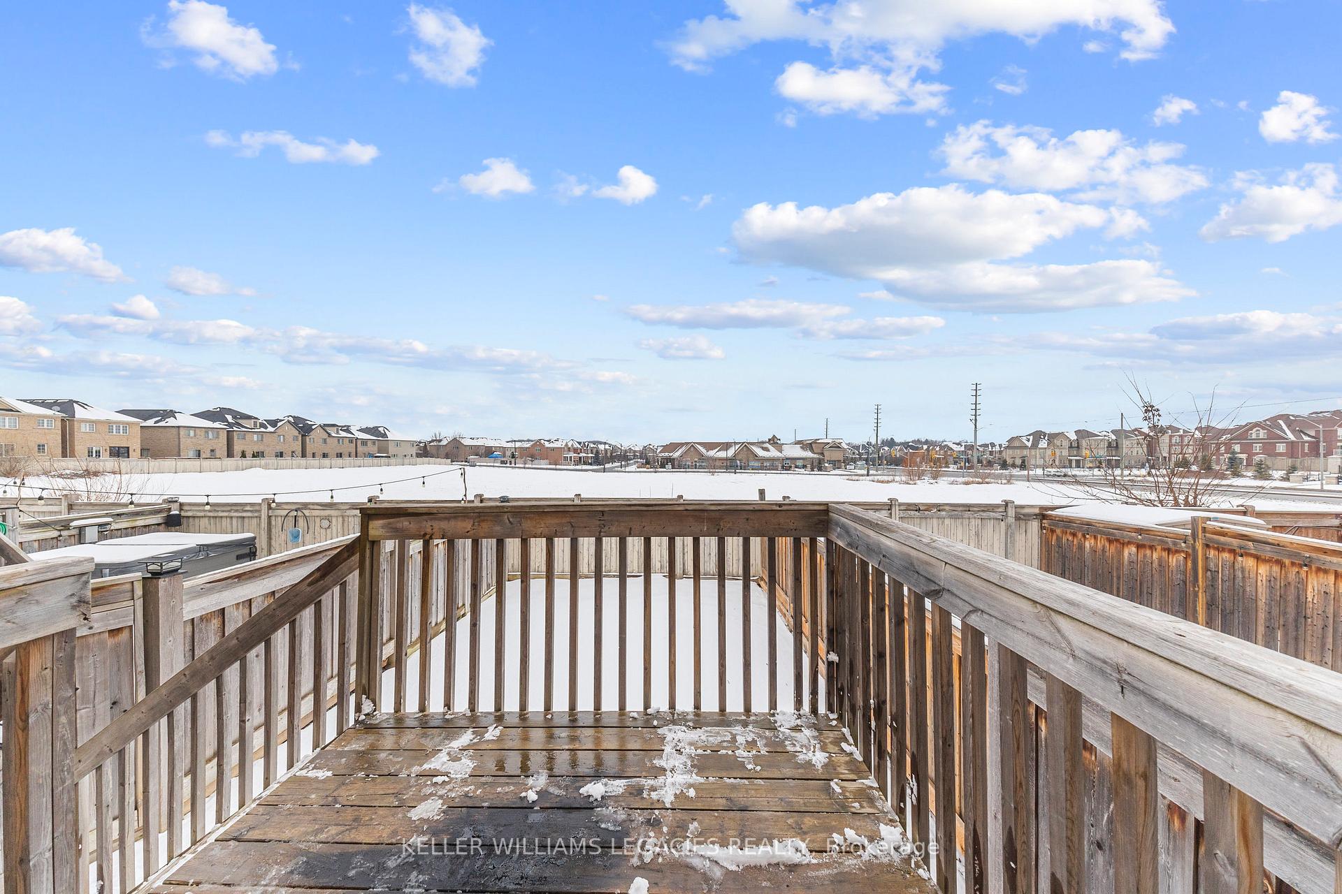 Photo 16 of 87 Alexie Way, Vaughan, Vellore Village — HOMEH