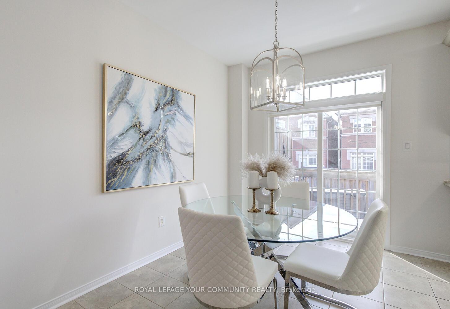 Photo 19 of 22 Overlander Way, Vaughan, Patterson — HOMEH