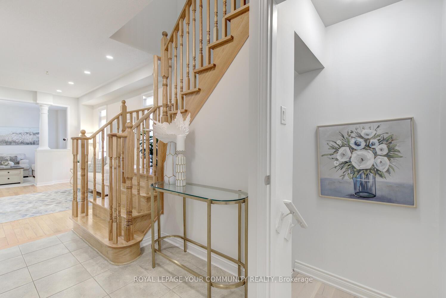 Photo 37 of 22 Overlander Way, Vaughan, Patterson — HOMEH